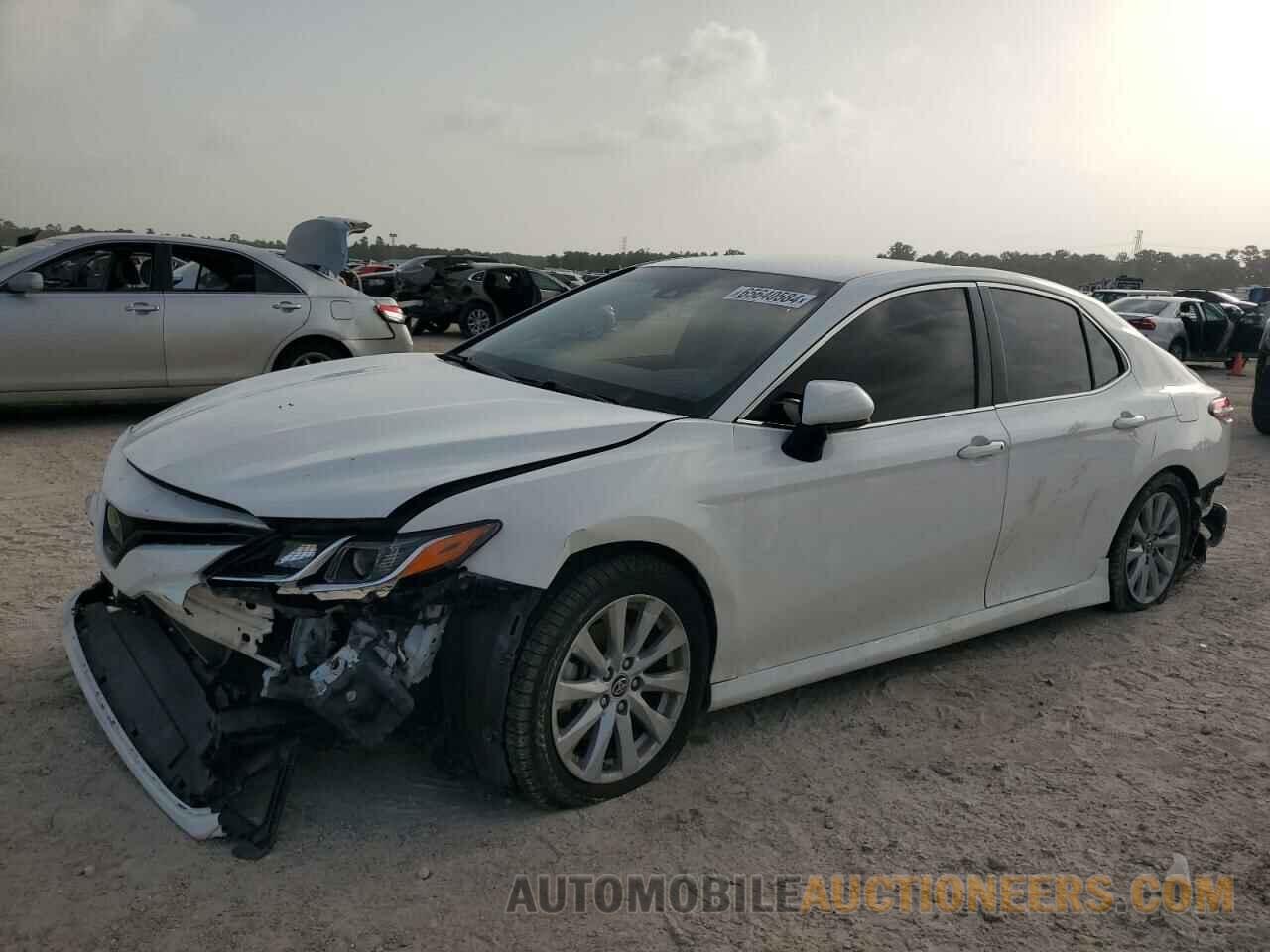 JTNB11HK0J3023498 TOYOTA CAMRY 2018