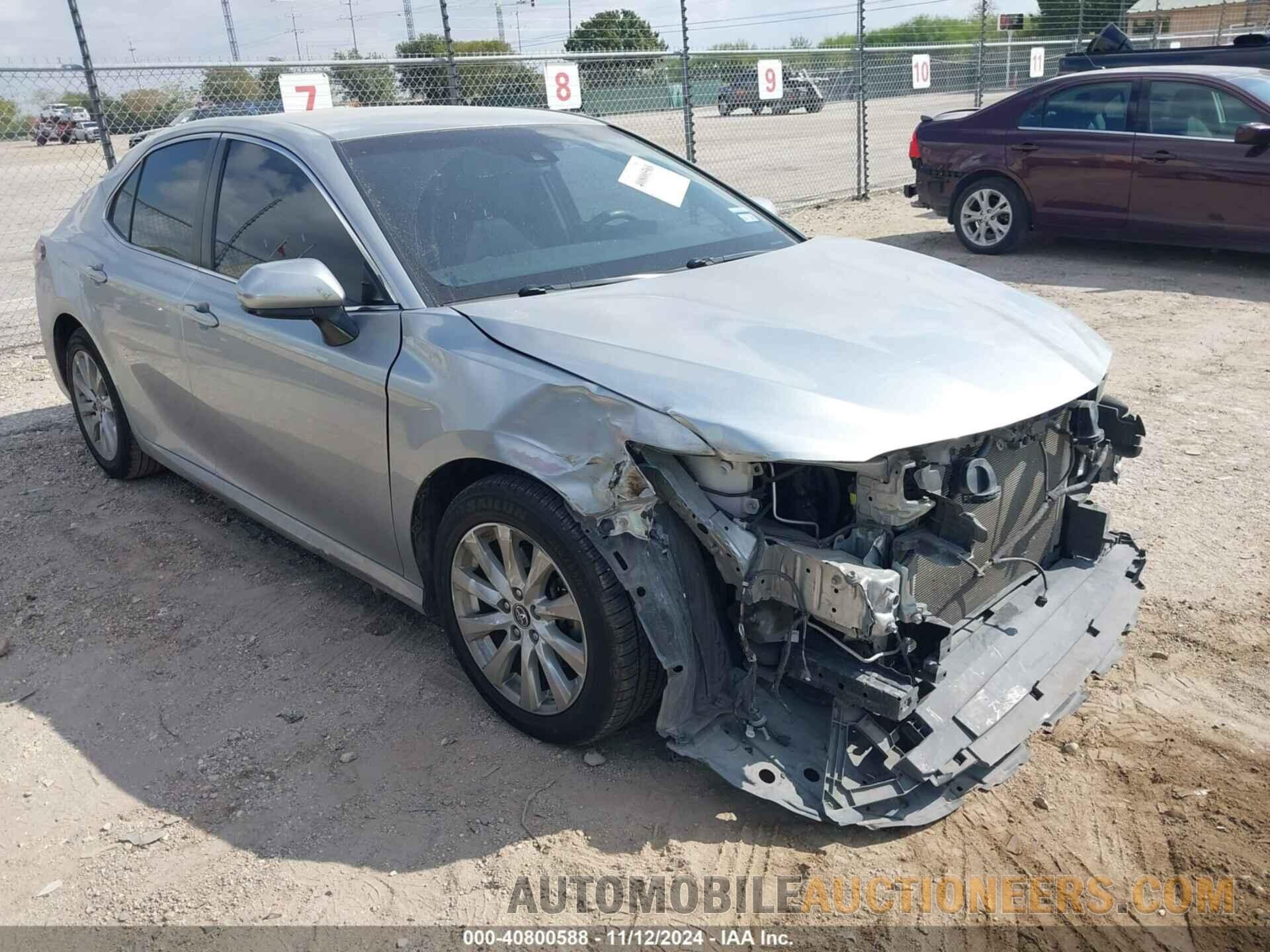 JTNB11HK0J3028619 TOYOTA CAMRY 2018