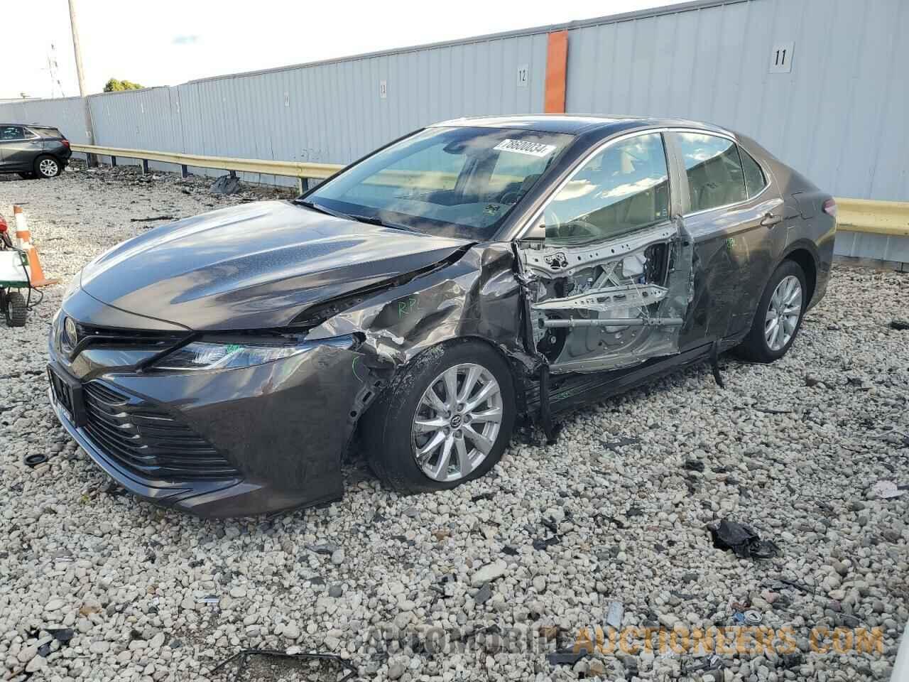 JTNB11HK0J3033870 TOYOTA CAMRY 2018