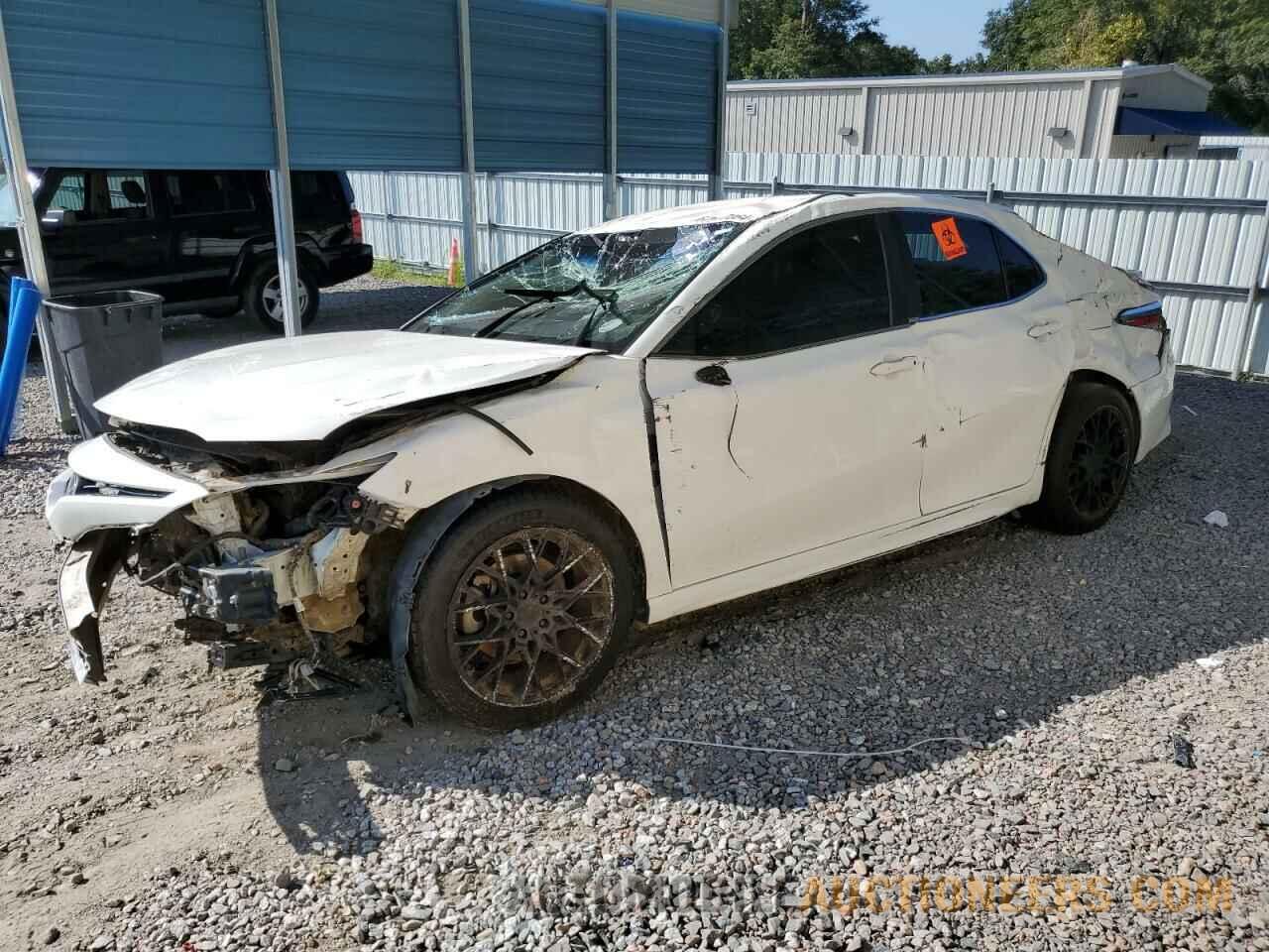 JTNB11HK0J3033917 TOYOTA CAMRY 2018