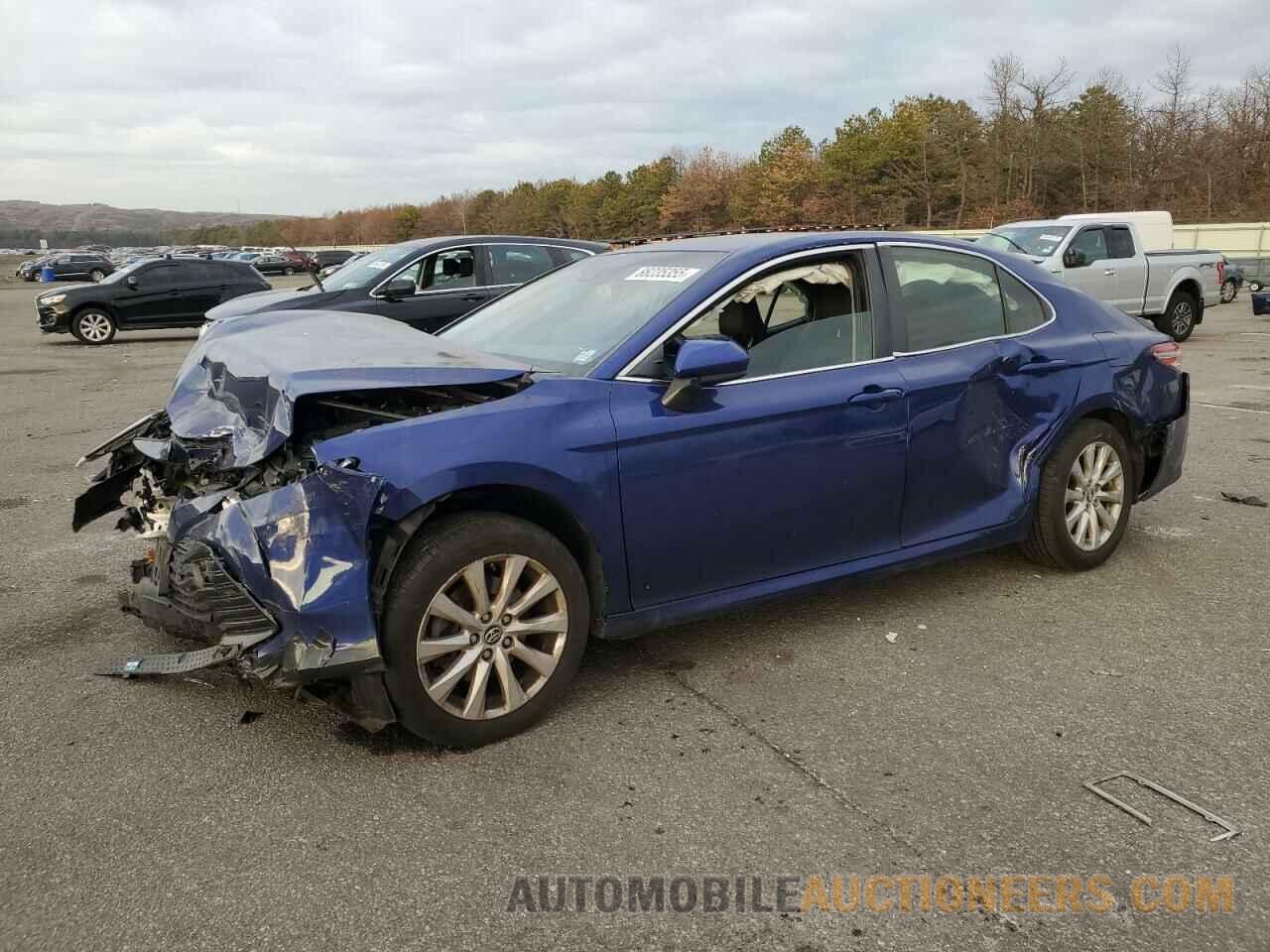 JTNB11HK0J3038339 TOYOTA CAMRY 2018