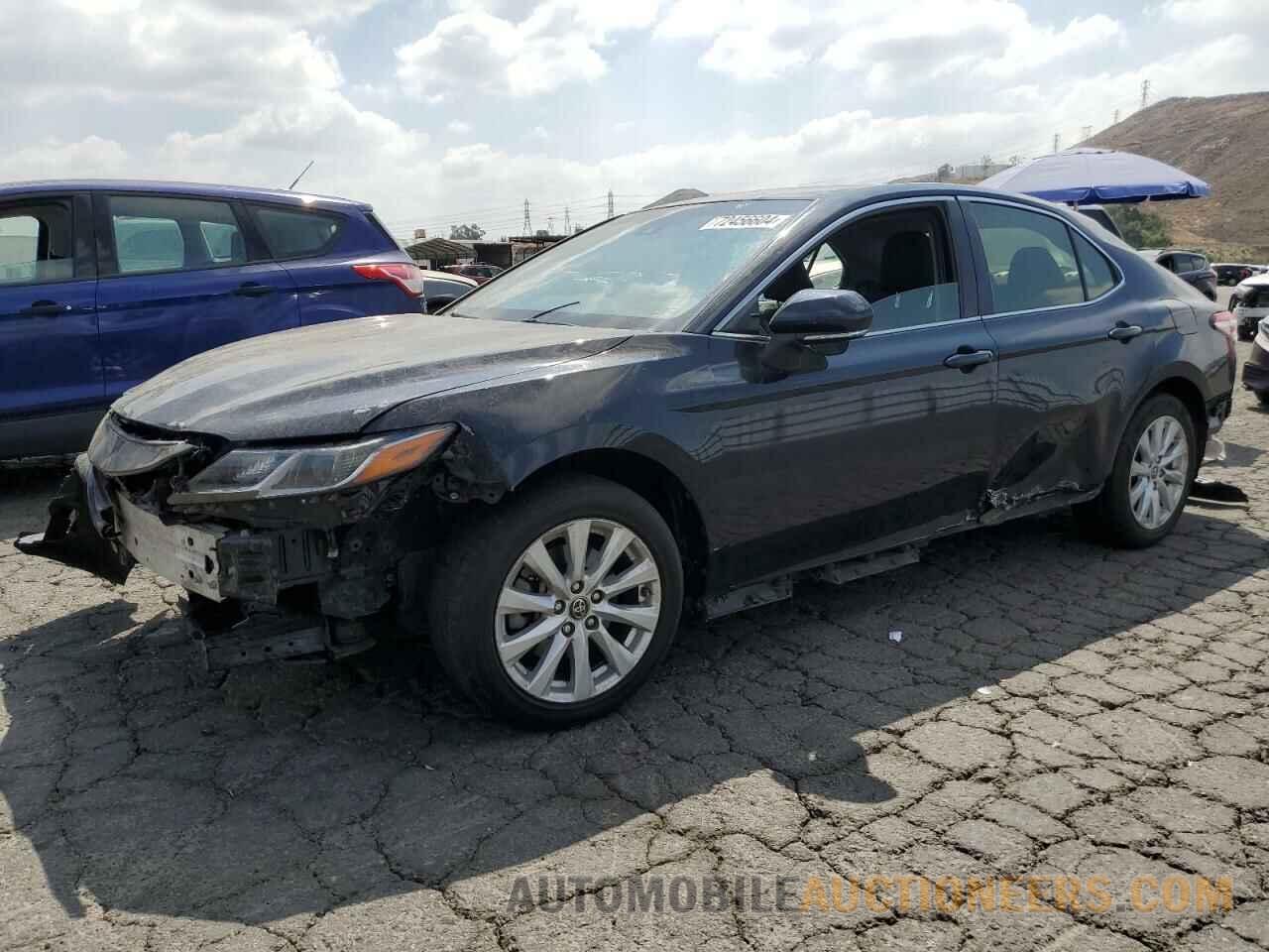 JTNB11HK0J3041385 TOYOTA CAMRY 2018