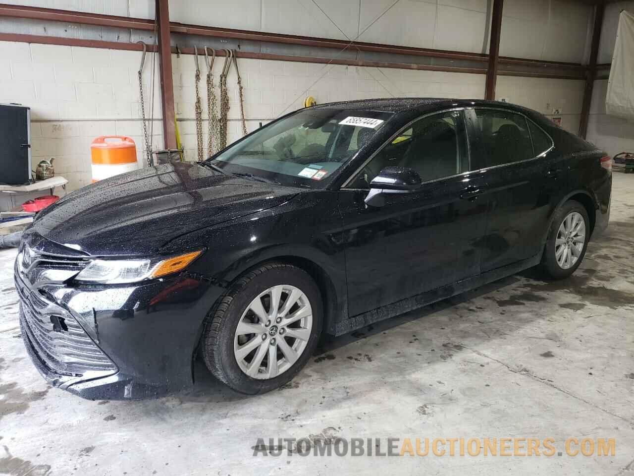 JTNB11HK0J3041855 TOYOTA CAMRY 2018