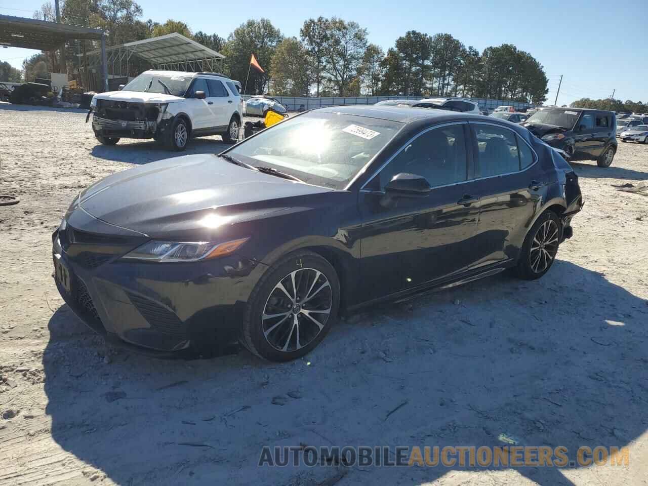 JTNB11HK0J3048577 TOYOTA CAMRY 2018