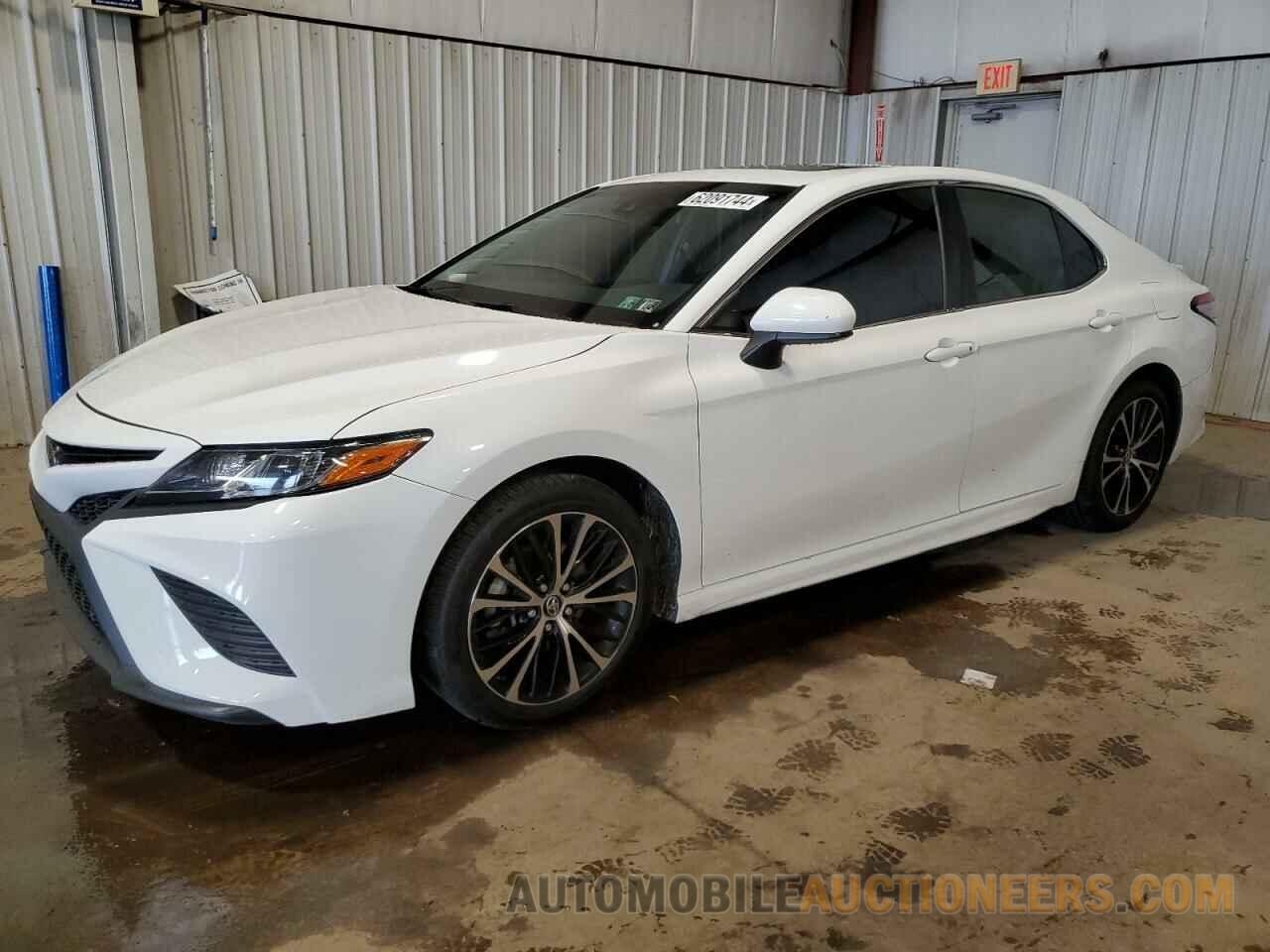 JTNB11HK0J3048692 TOYOTA CAMRY 2018