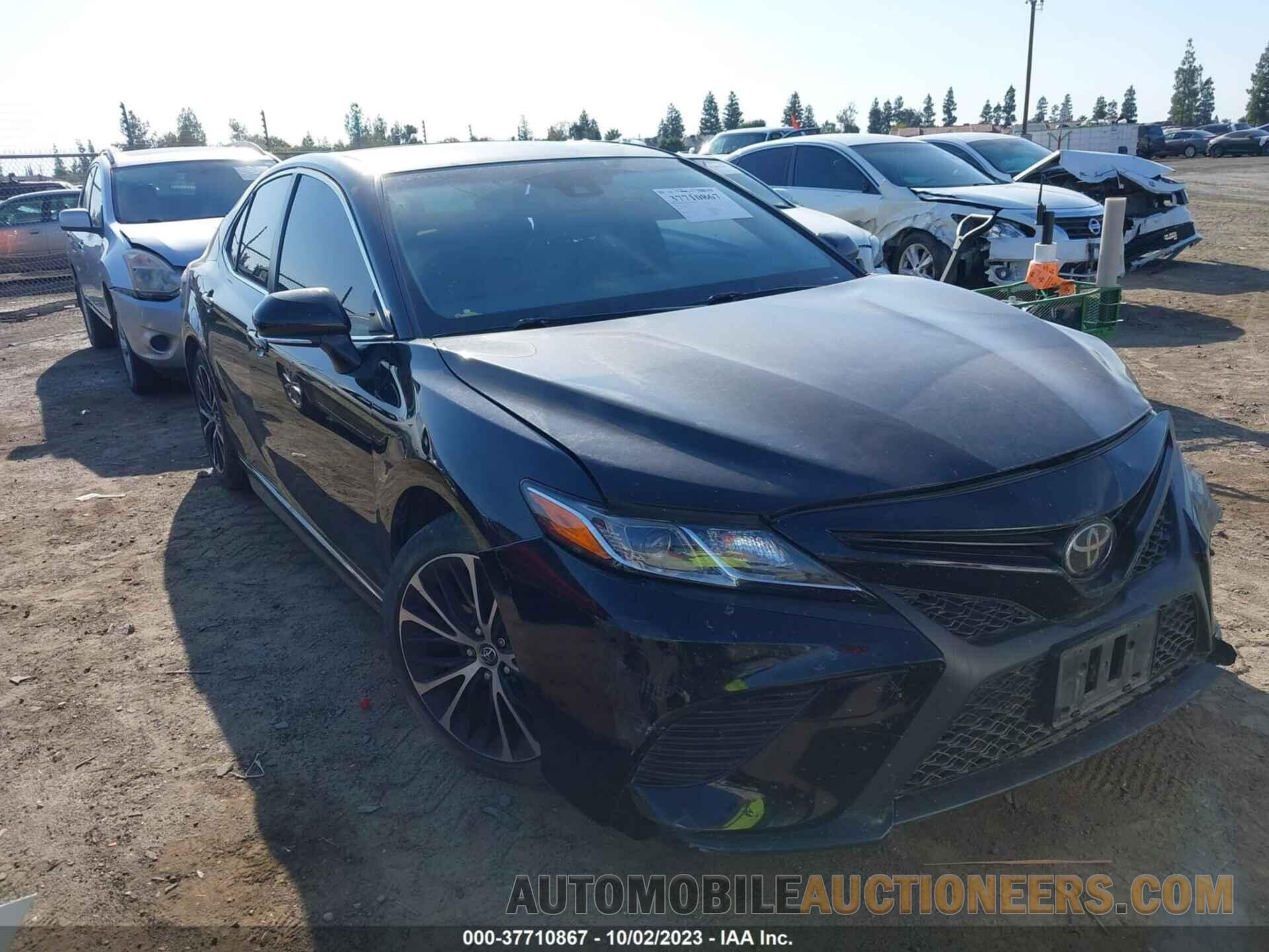 JTNB11HK0J3054587 TOYOTA CAMRY 2018