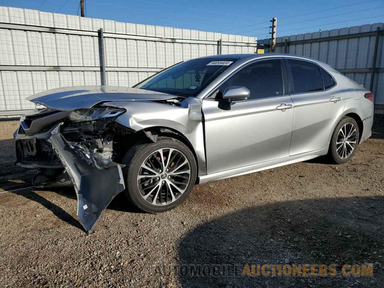 JTNB11HK1J3012848 TOYOTA CAMRY 2018