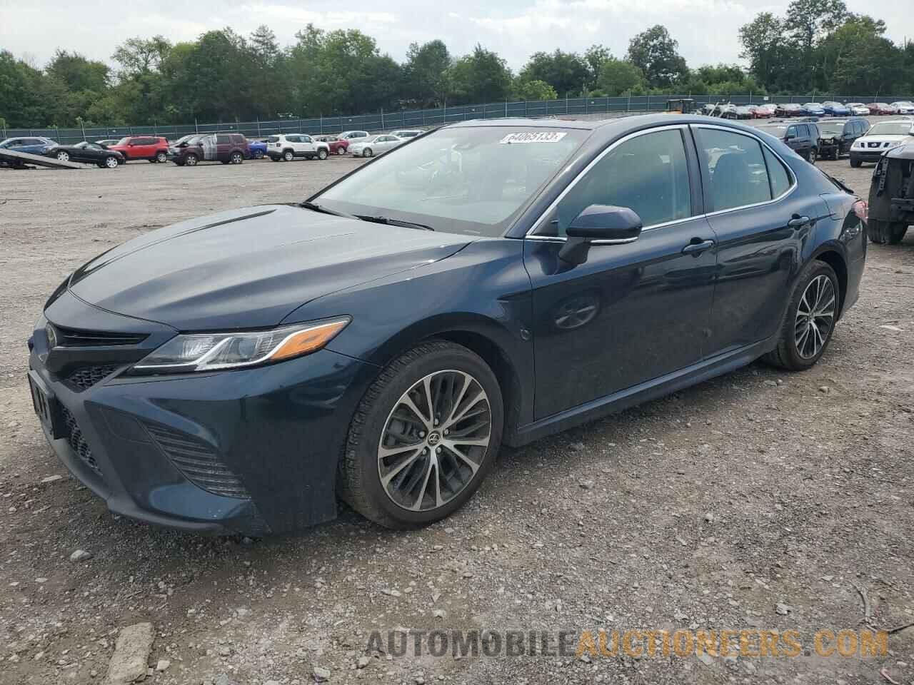 JTNB11HK1J3015829 TOYOTA CAMRY 2018