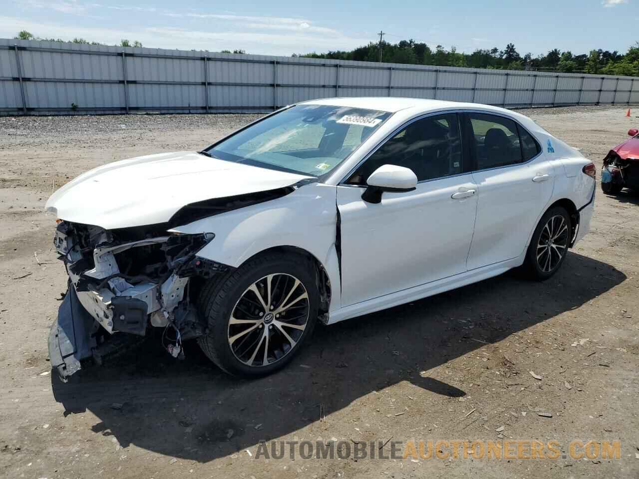 JTNB11HK1J3022280 TOYOTA CAMRY 2018