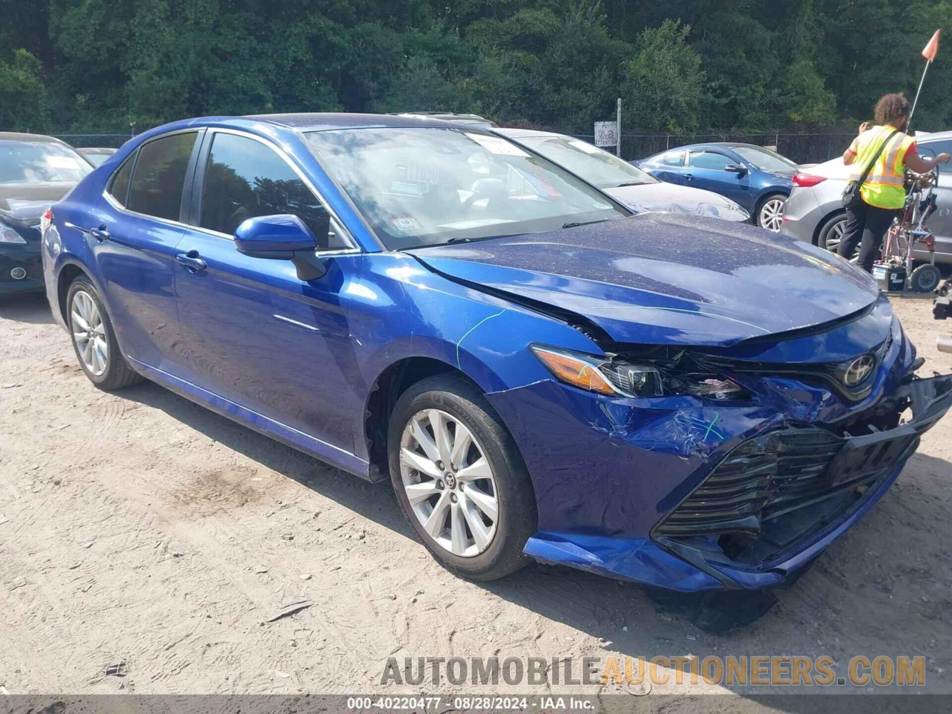 JTNB11HK1J3023655 TOYOTA CAMRY 2018