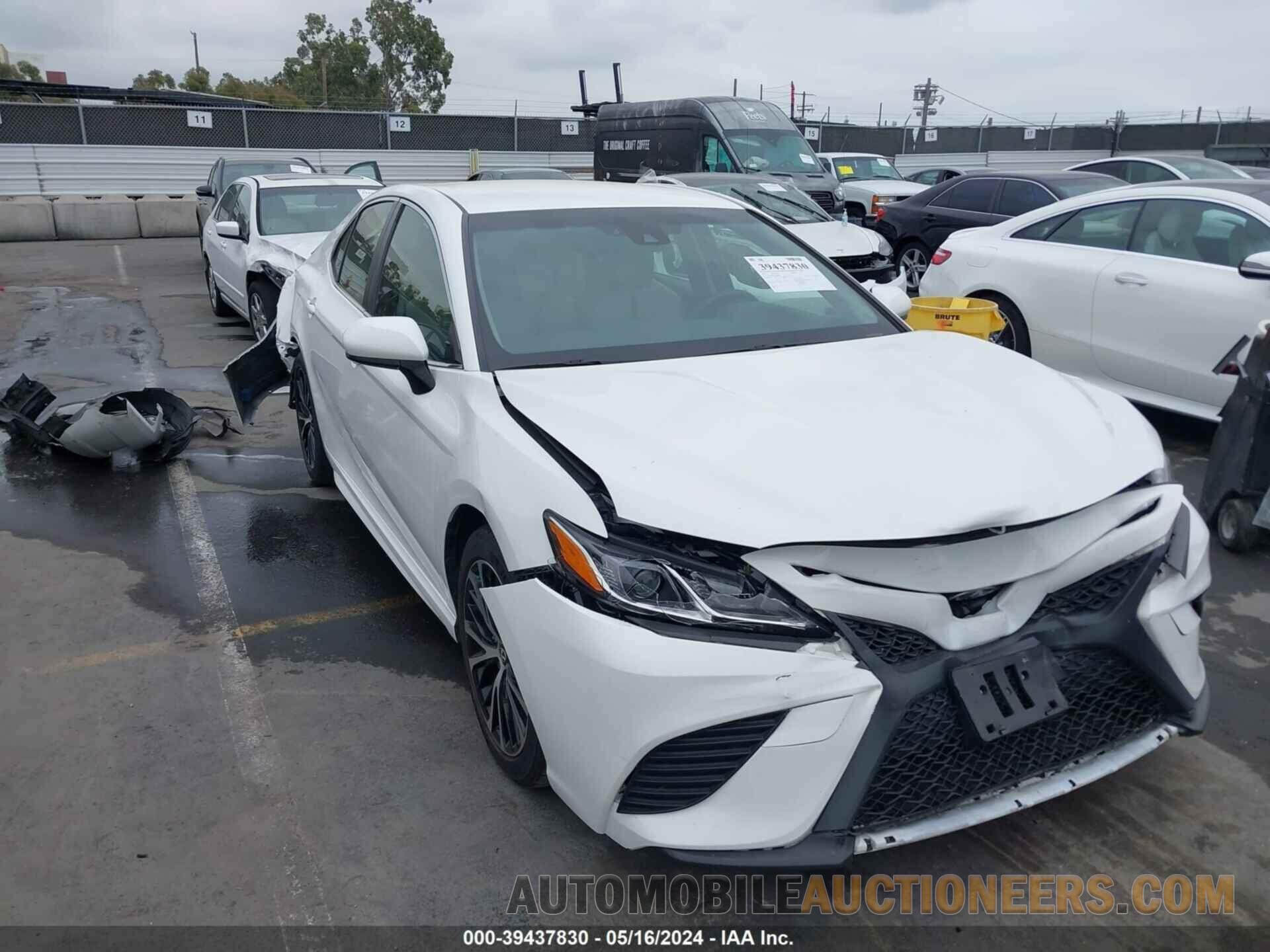 JTNB11HK1J3024594 TOYOTA CAMRY 2018