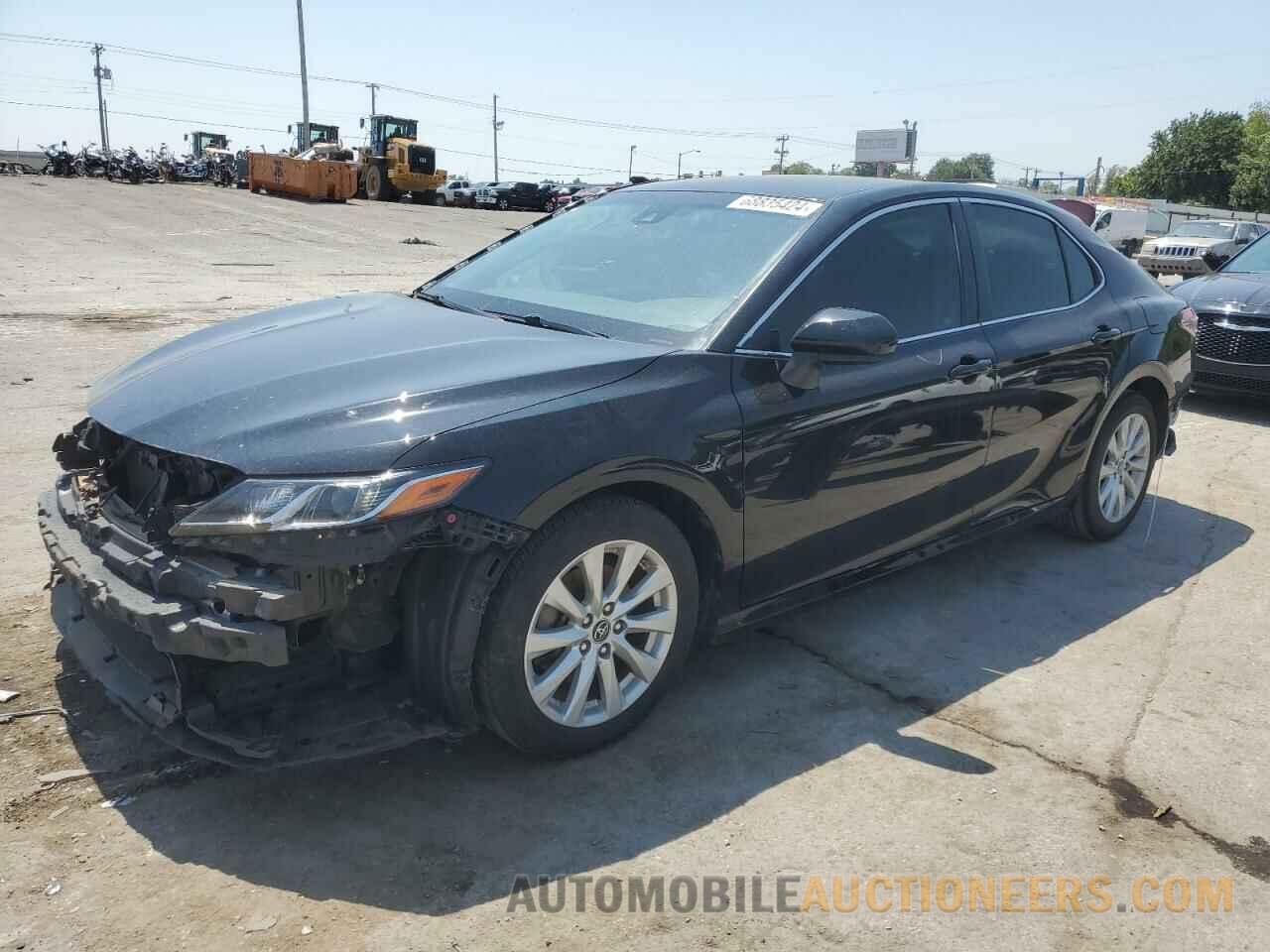 JTNB11HK1J3035157 TOYOTA CAMRY 2018