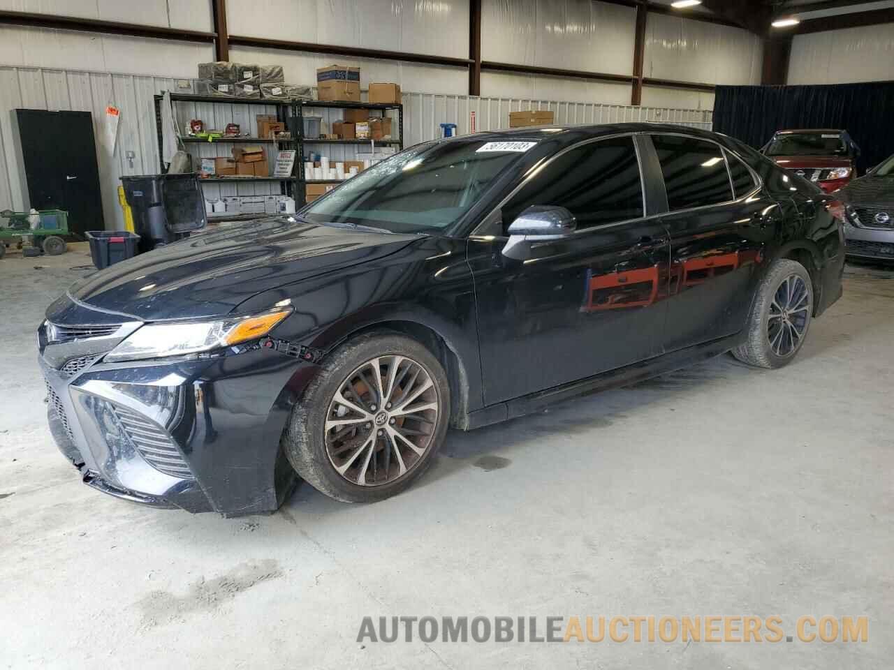 JTNB11HK1J3036440 TOYOTA CAMRY 2018