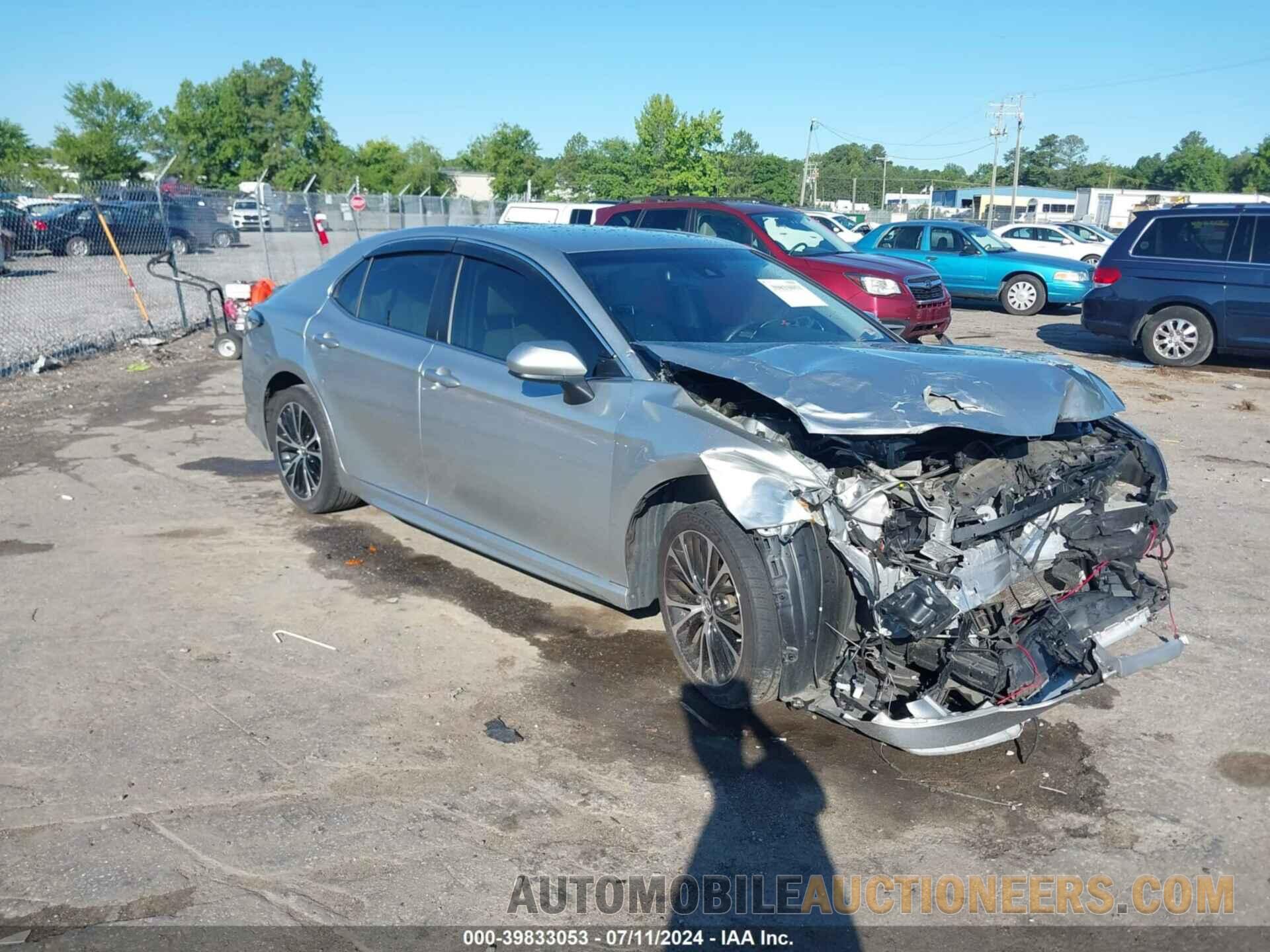 JTNB11HK1J3039497 TOYOTA CAMRY 2018