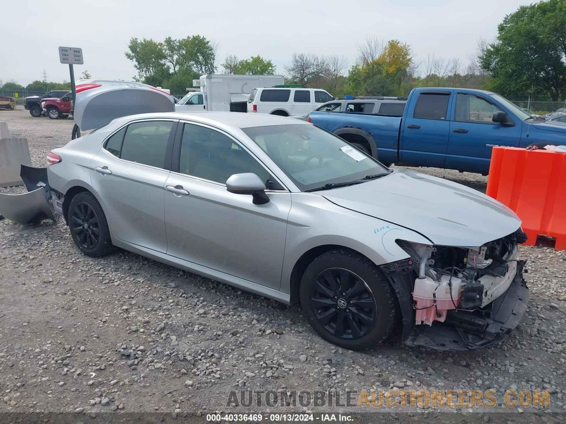 JTNB11HK1J3045994 TOYOTA CAMRY 2018