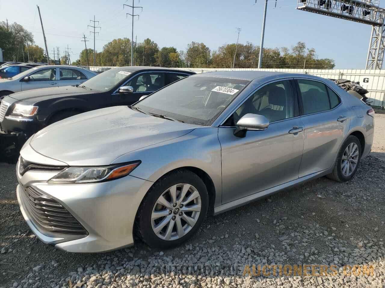 JTNB11HK1J3047342 TOYOTA CAMRY 2018