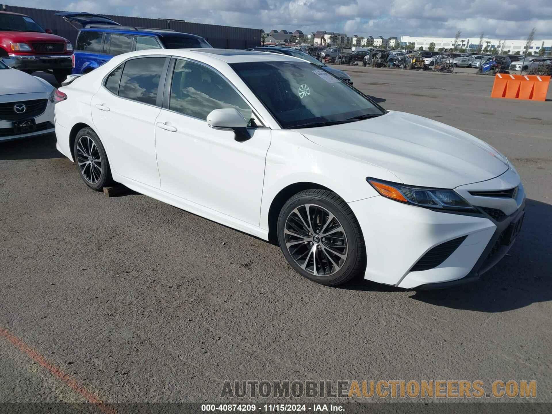 JTNB11HK1J3049575 TOYOTA CAMRY 2018