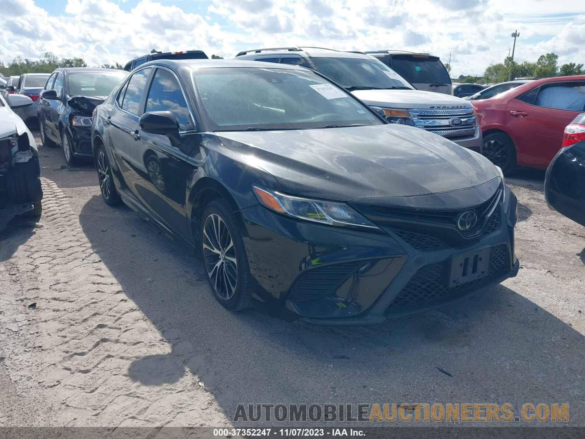 JTNB11HK1J3069731 TOYOTA CAMRY 2018