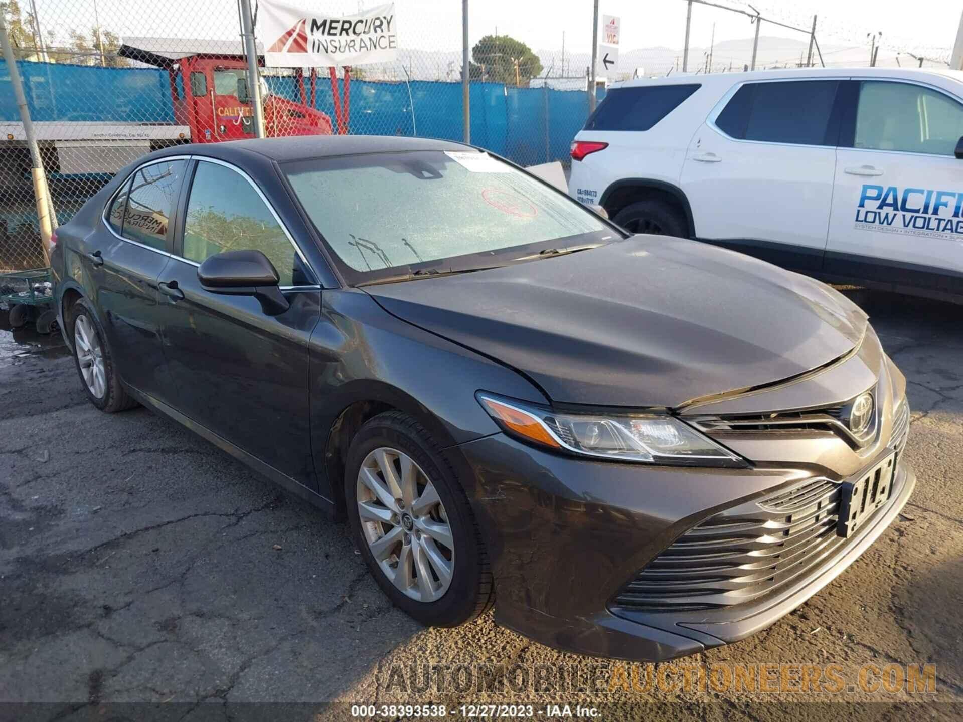 JTNB11HK2J3003852 TOYOTA CAMRY 2018