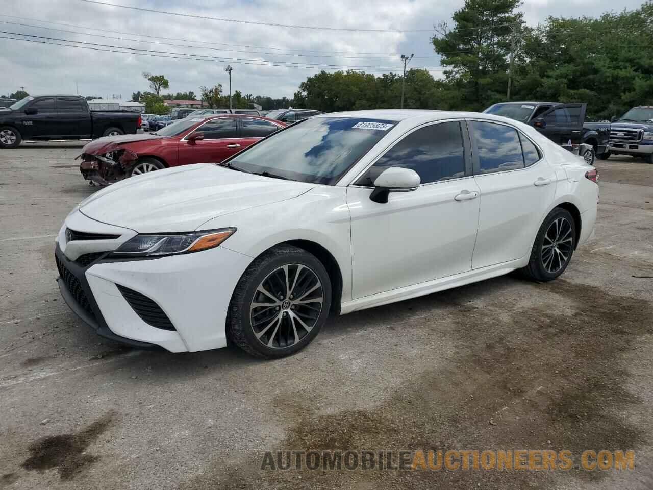 JTNB11HK2J3008422 TOYOTA CAMRY 2018