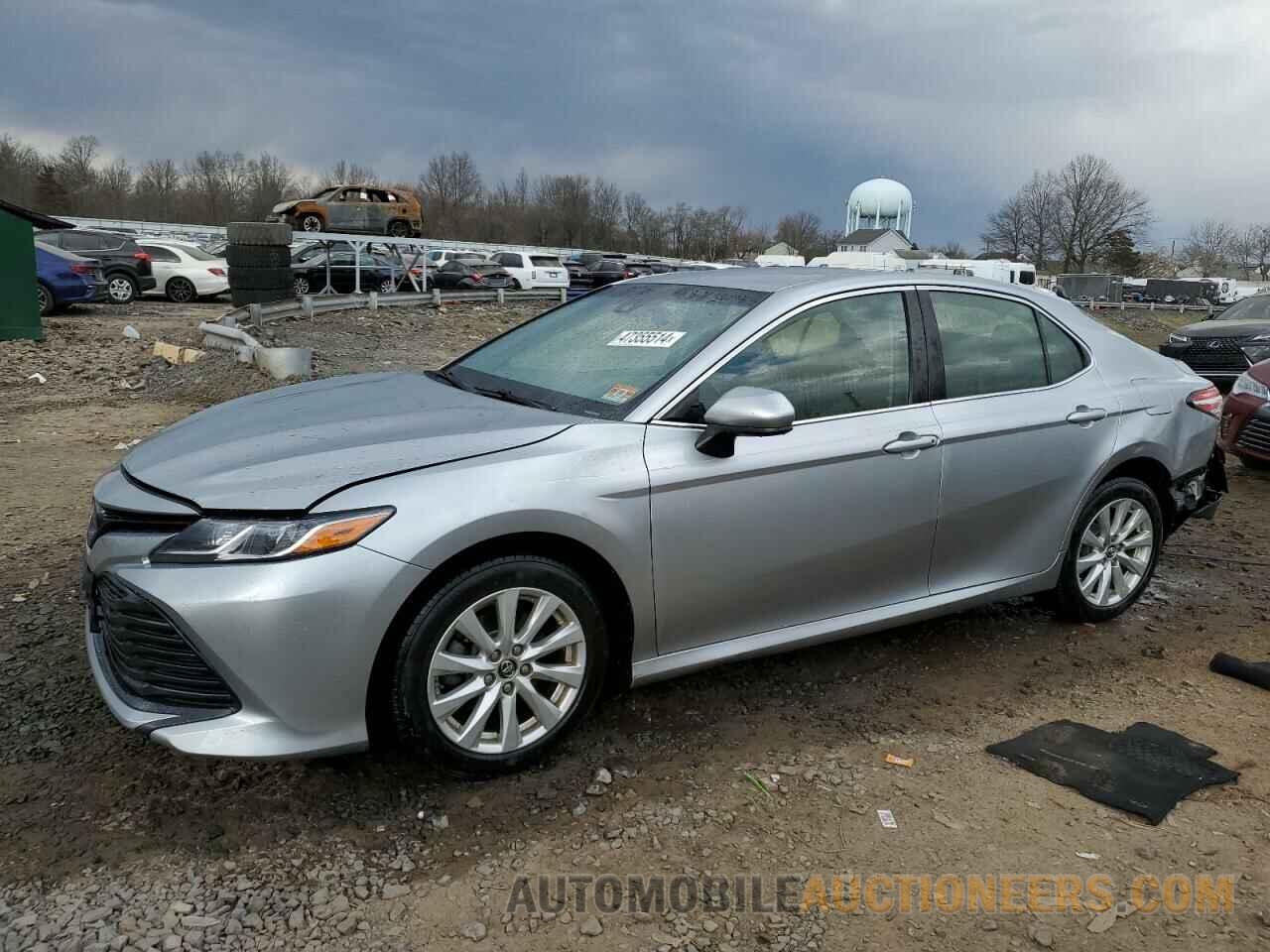 JTNB11HK2J3012518 TOYOTA CAMRY 2018