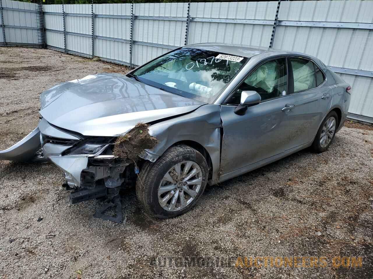 JTNB11HK2J3018769 TOYOTA CAMRY 2018