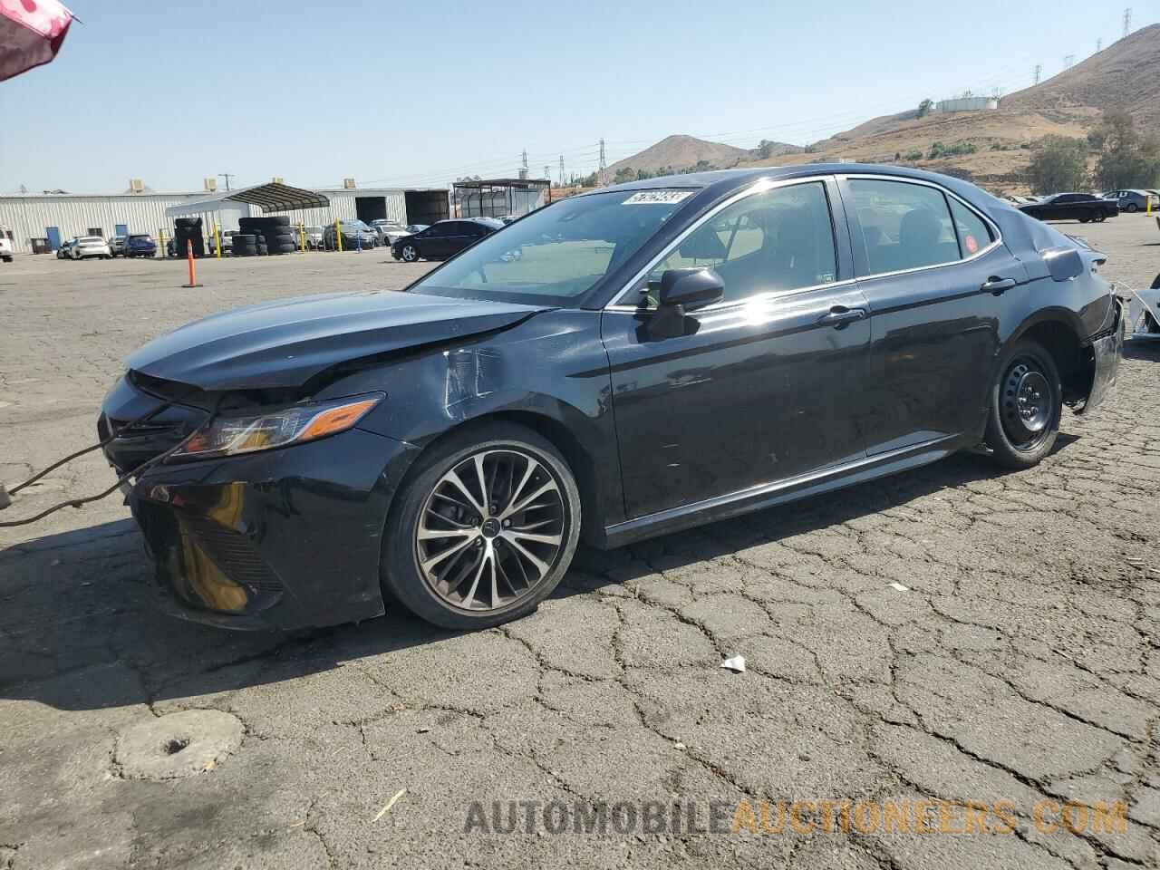 JTNB11HK2J3018917 TOYOTA CAMRY 2018