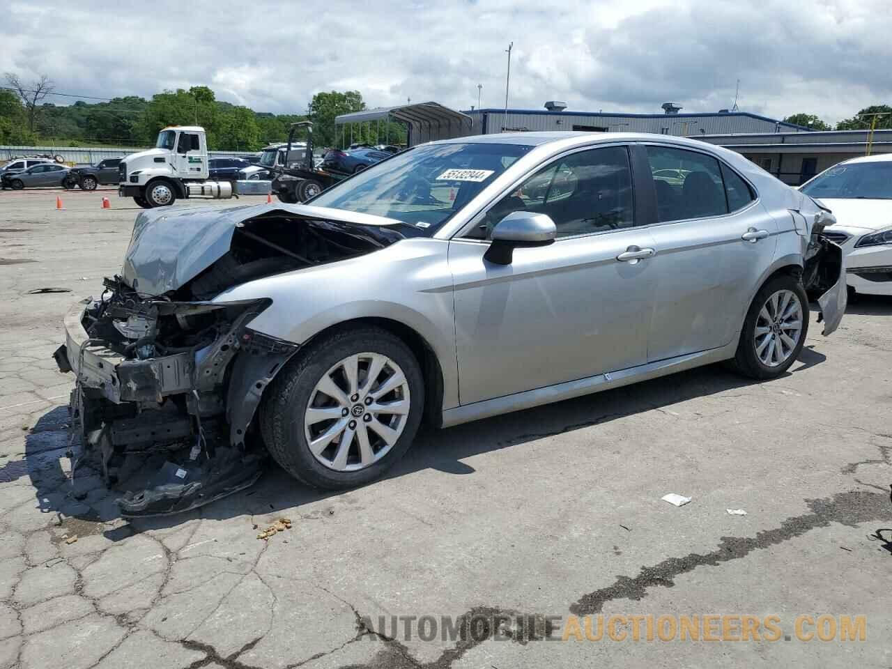 JTNB11HK2J3018982 TOYOTA CAMRY 2018