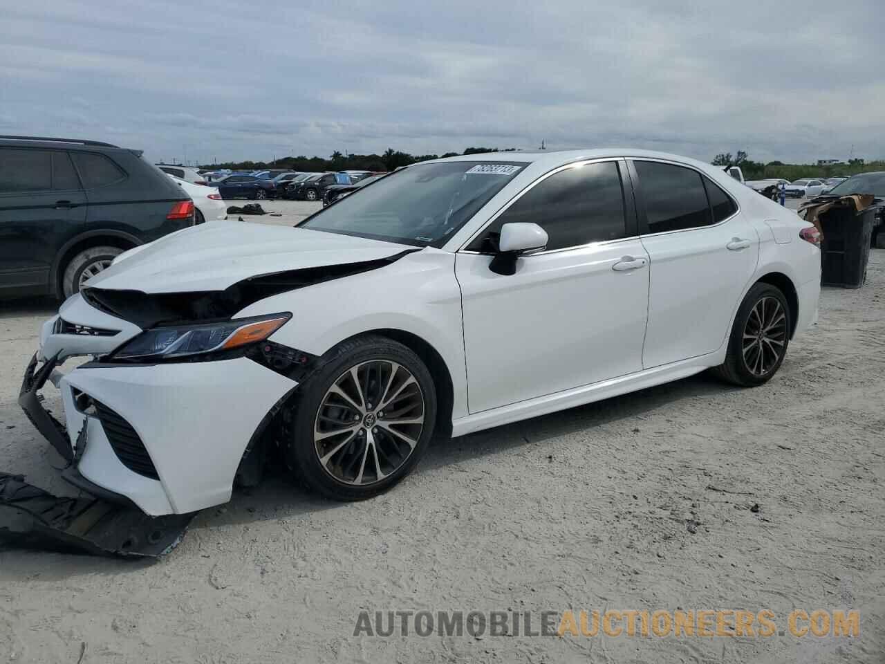 JTNB11HK2J3020635 TOYOTA CAMRY 2018