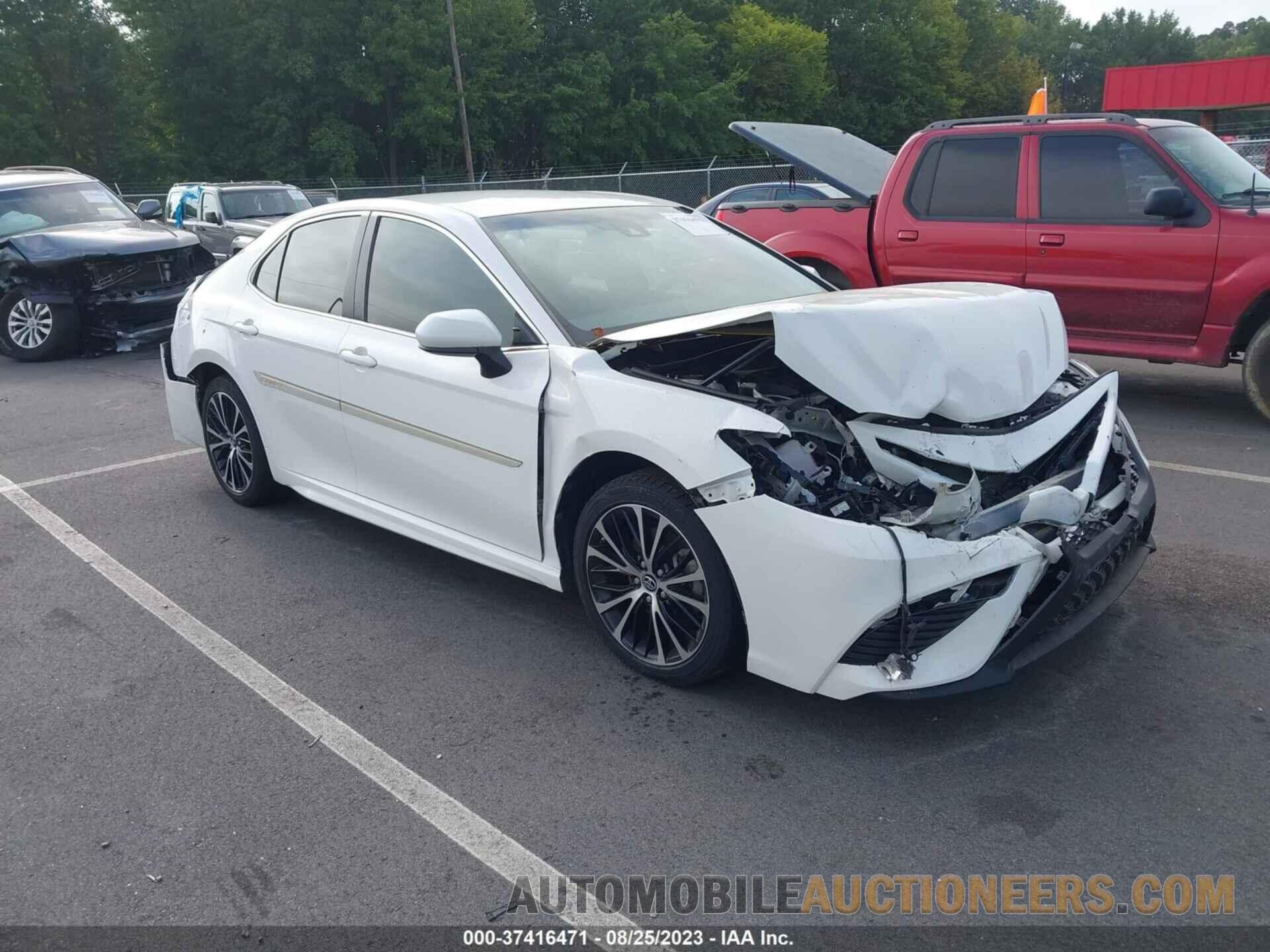 JTNB11HK2J3021087 TOYOTA CAMRY 2018