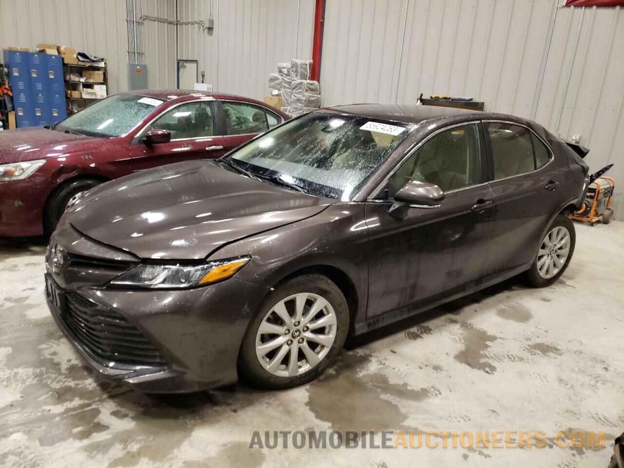 JTNB11HK2J3023633 TOYOTA CAMRY 2018