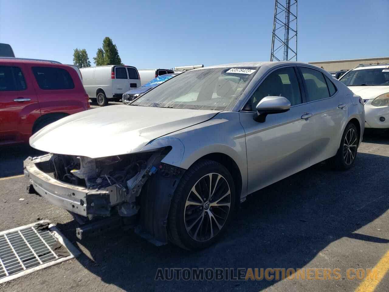 JTNB11HK2J3033286 TOYOTA CAMRY 2018