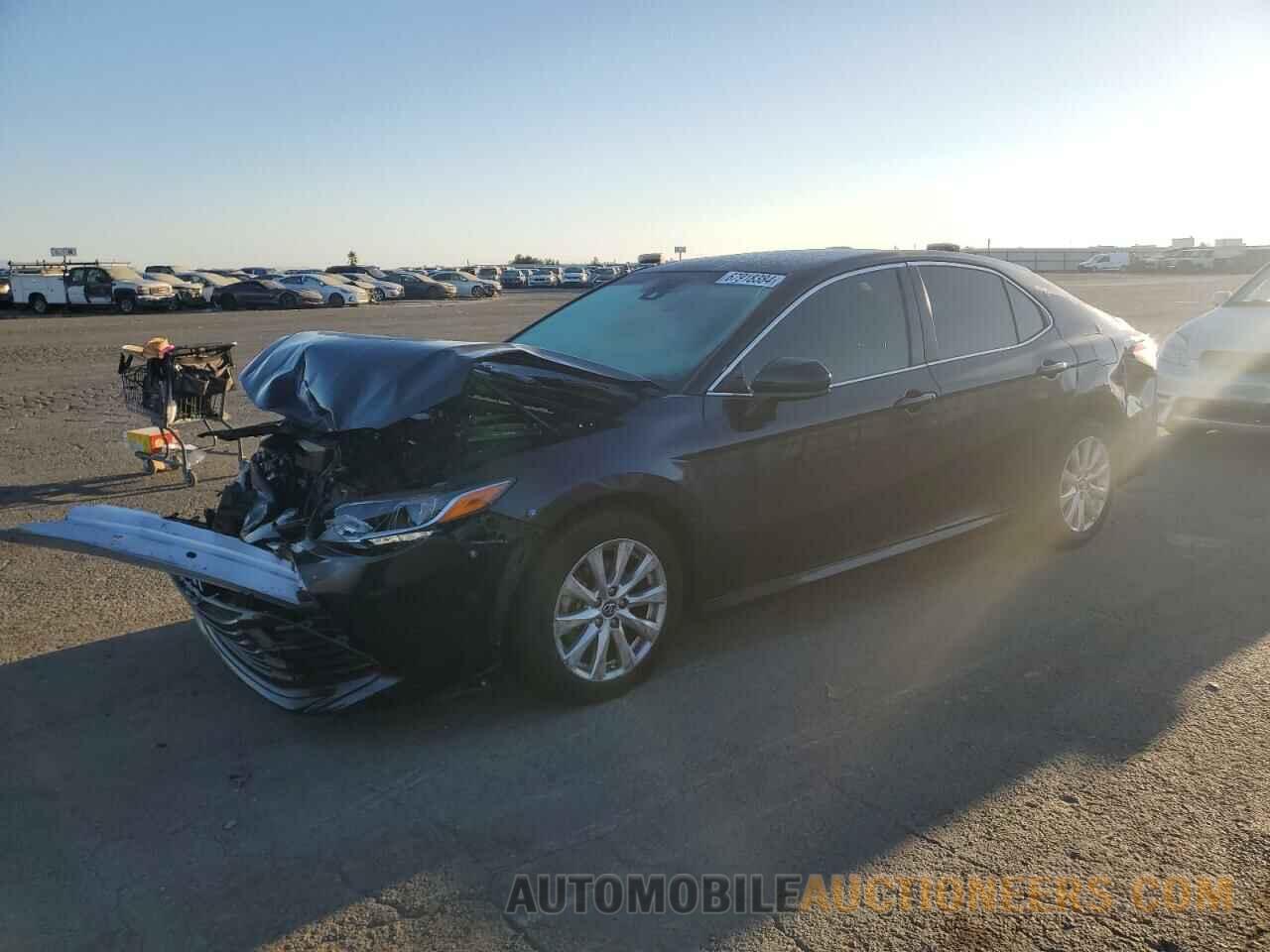 JTNB11HK2J3036477 TOYOTA CAMRY 2018