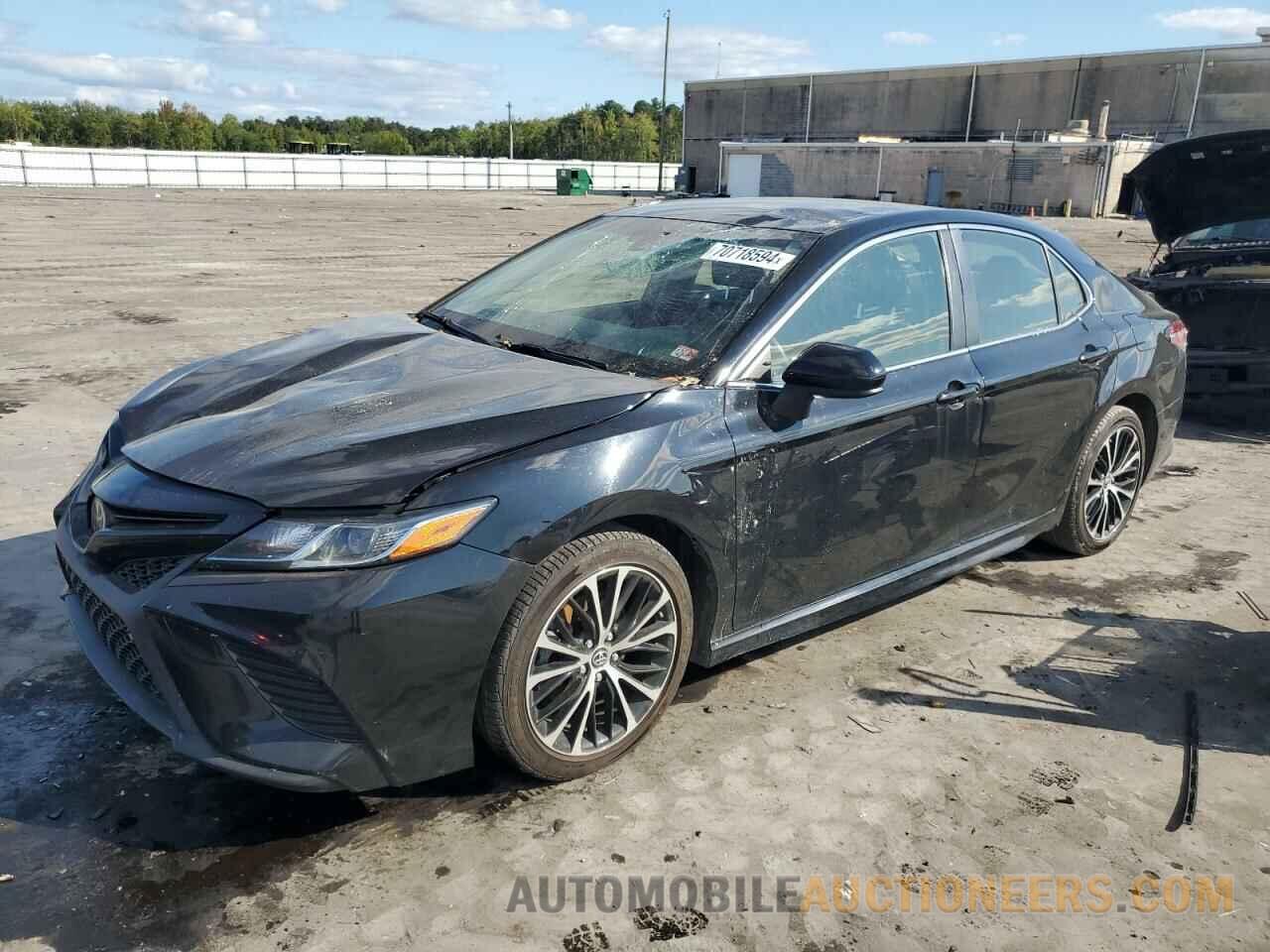 JTNB11HK2J3041534 TOYOTA CAMRY 2018