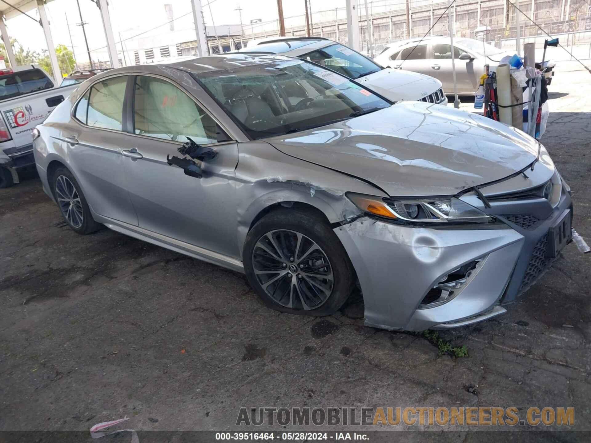 JTNB11HK2J3047589 TOYOTA CAMRY 2018