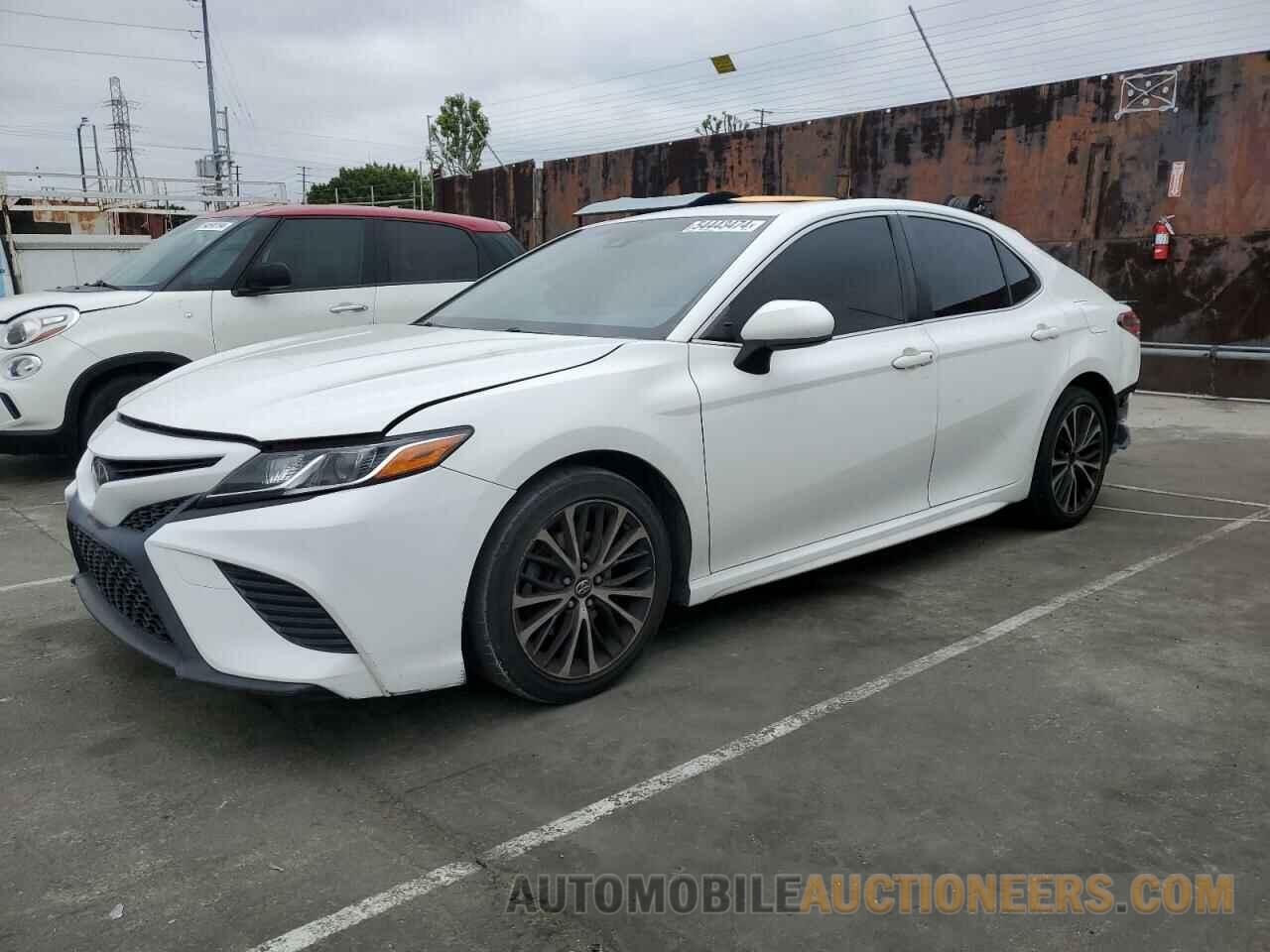 JTNB11HK3J3001902 TOYOTA CAMRY 2018