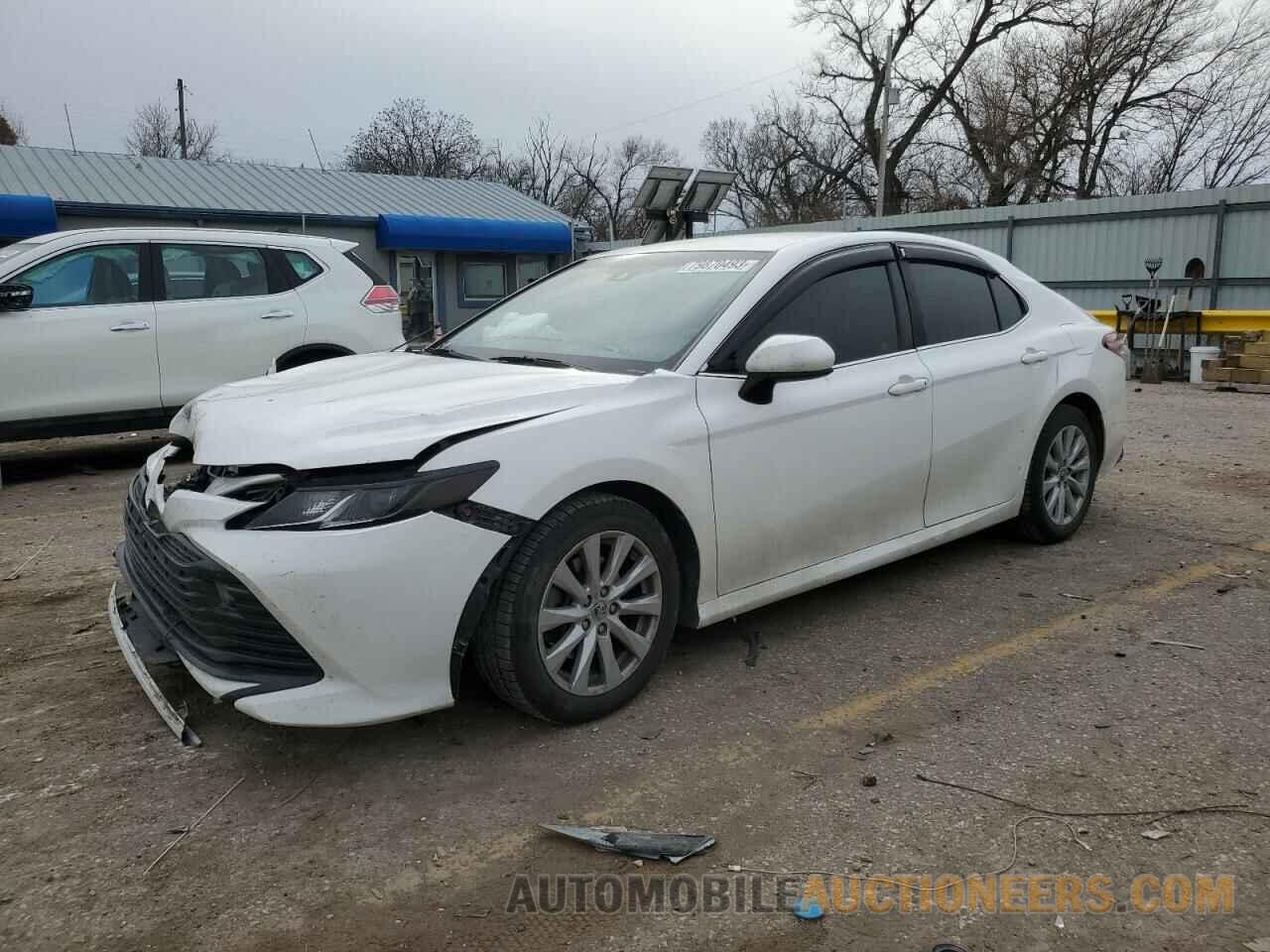 JTNB11HK3J3007005 TOYOTA CAMRY 2018