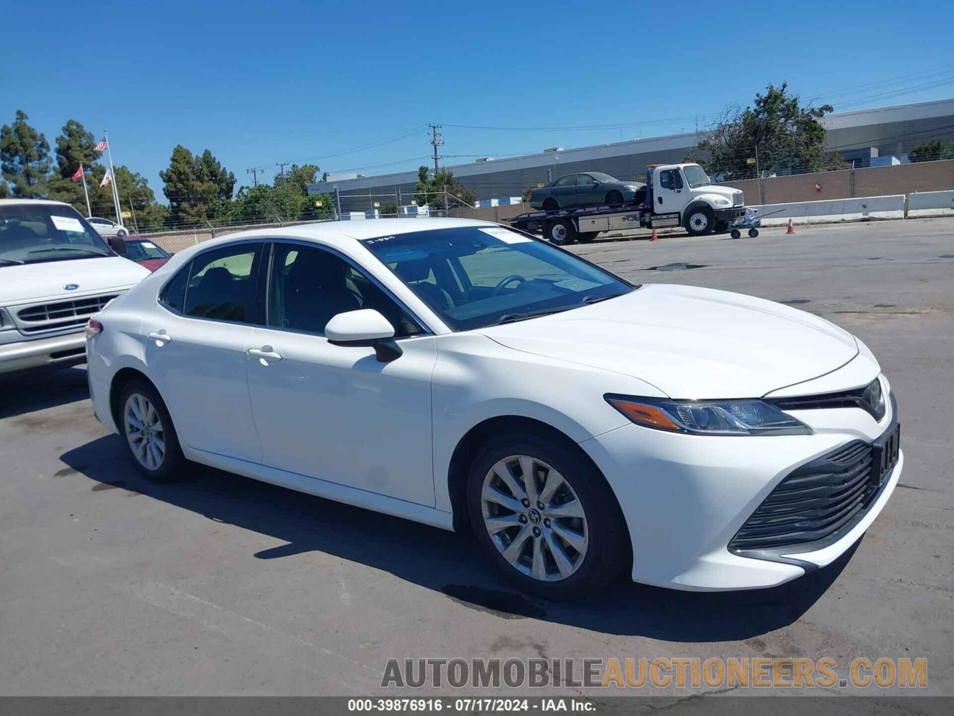 JTNB11HK3J3011507 TOYOTA CAMRY 2018