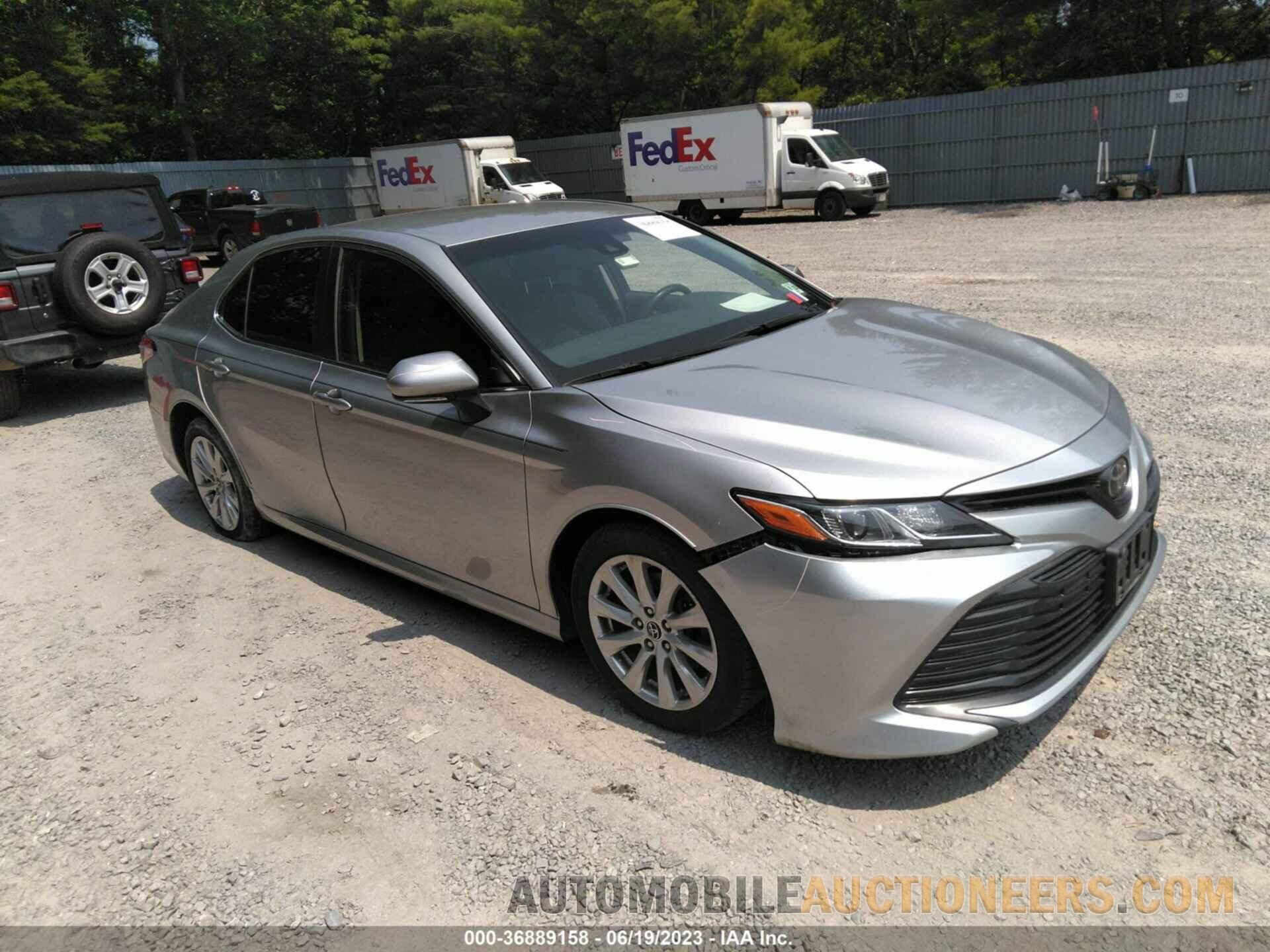 JTNB11HK3J3012477 TOYOTA CAMRY 2018