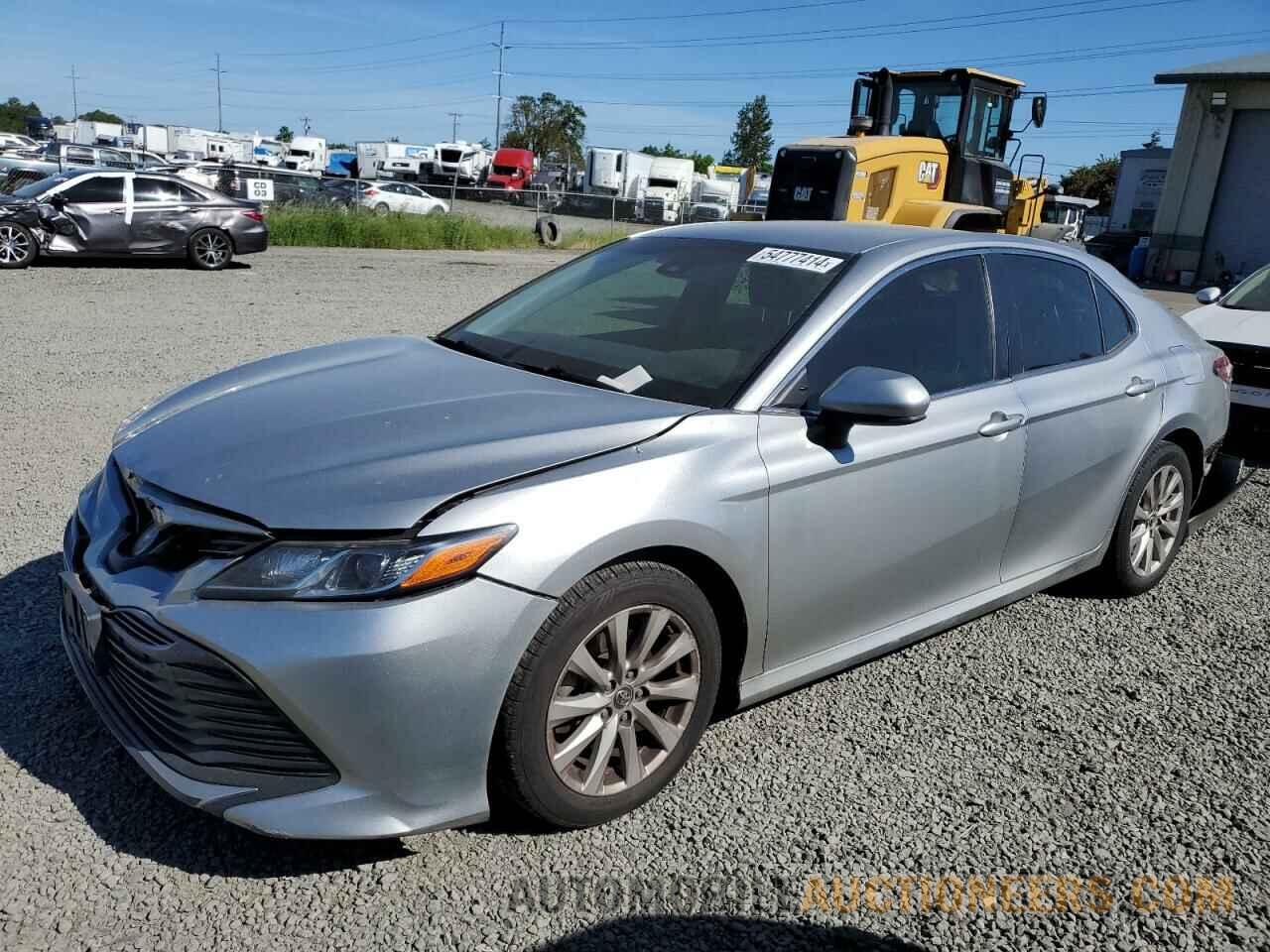 JTNB11HK3J3015380 TOYOTA CAMRY 2018