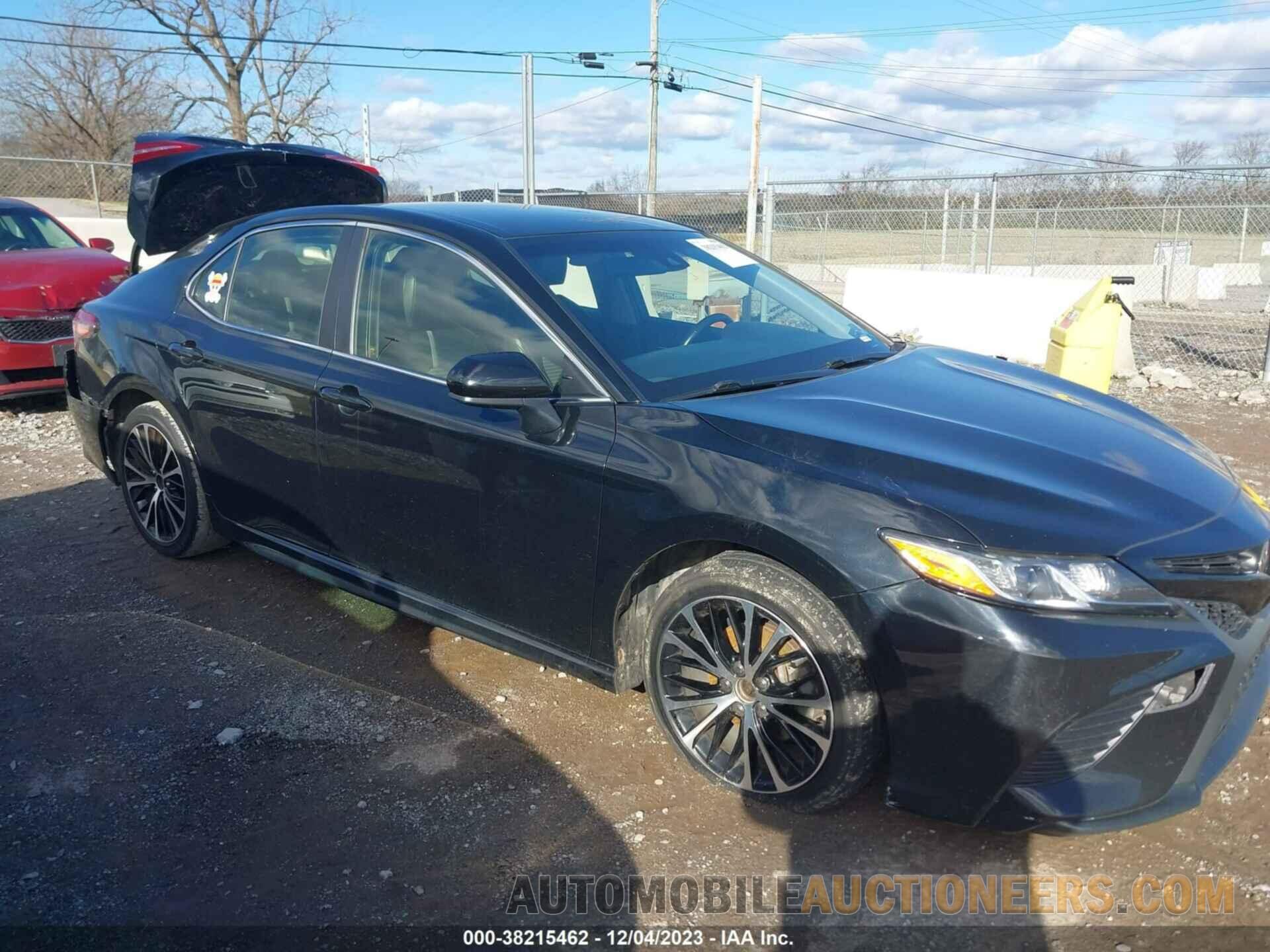 JTNB11HK3J3017808 TOYOTA CAMRY 2018