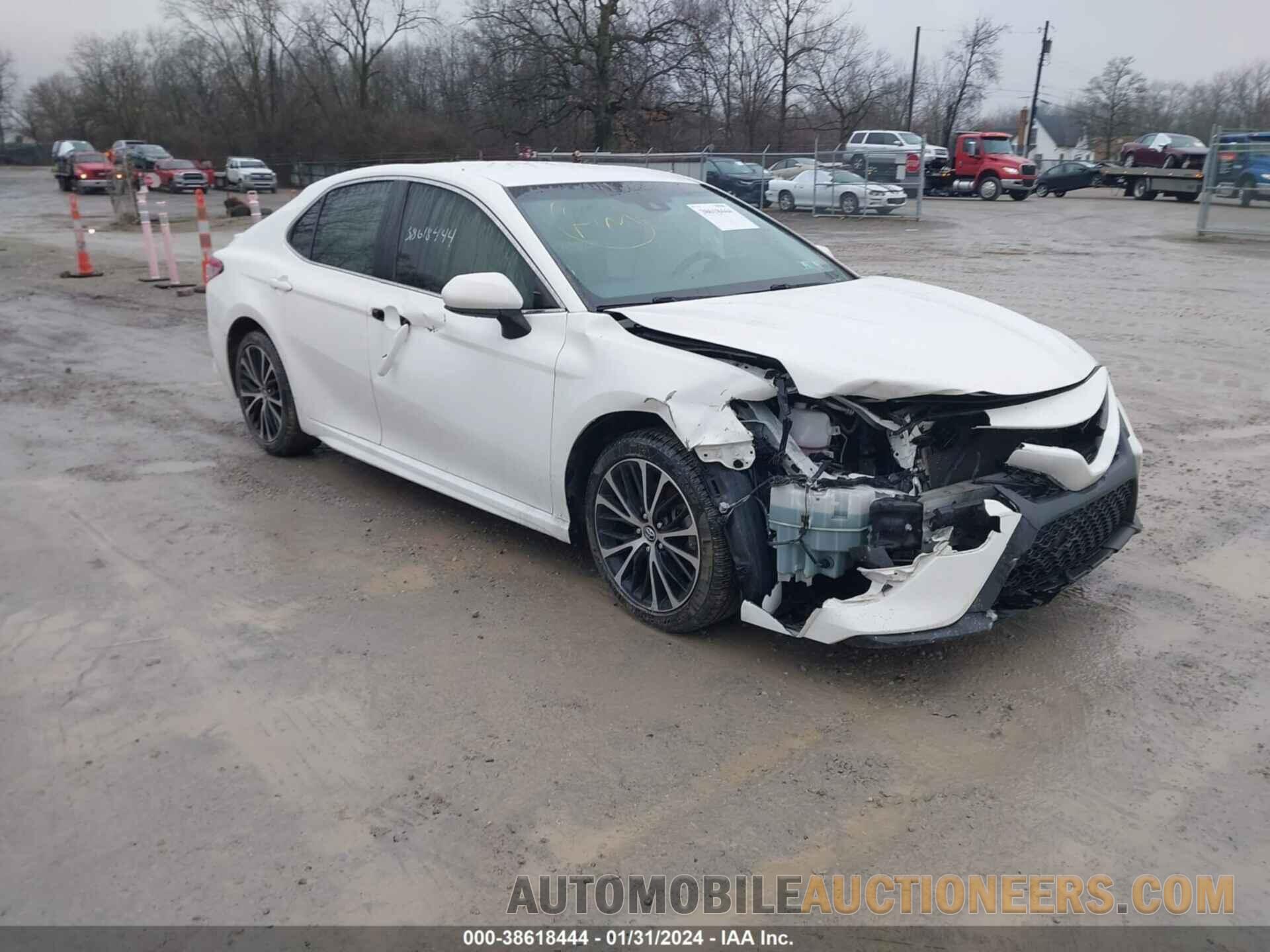 JTNB11HK3J3021342 TOYOTA CAMRY 2018