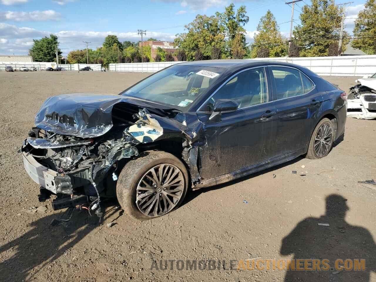 JTNB11HK3J3021387 TOYOTA CAMRY 2018