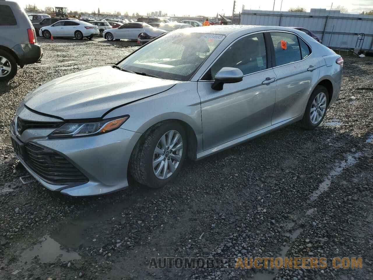 JTNB11HK3J3023737 TOYOTA CAMRY 2018