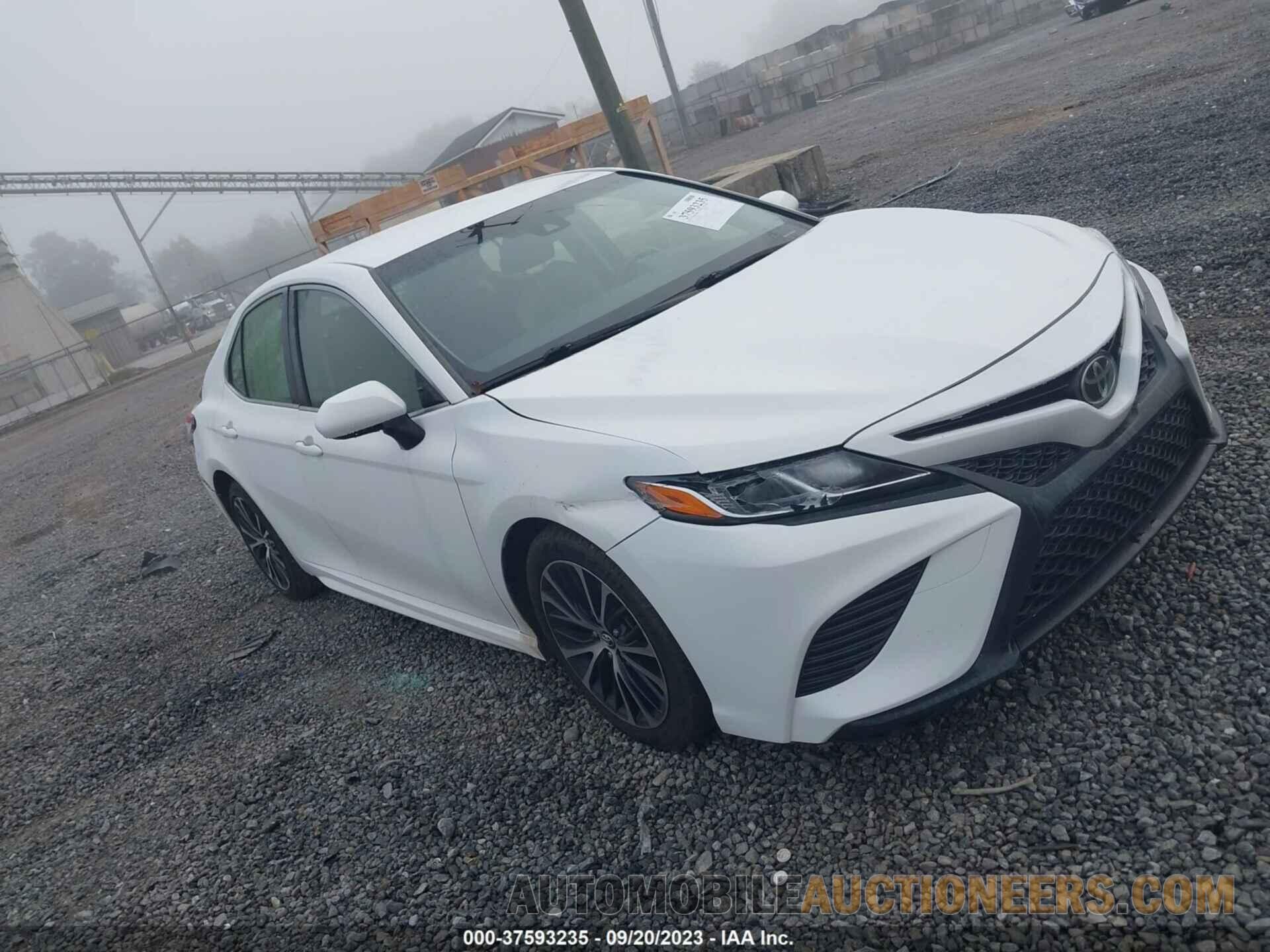 JTNB11HK3J3027478 TOYOTA CAMRY 2018