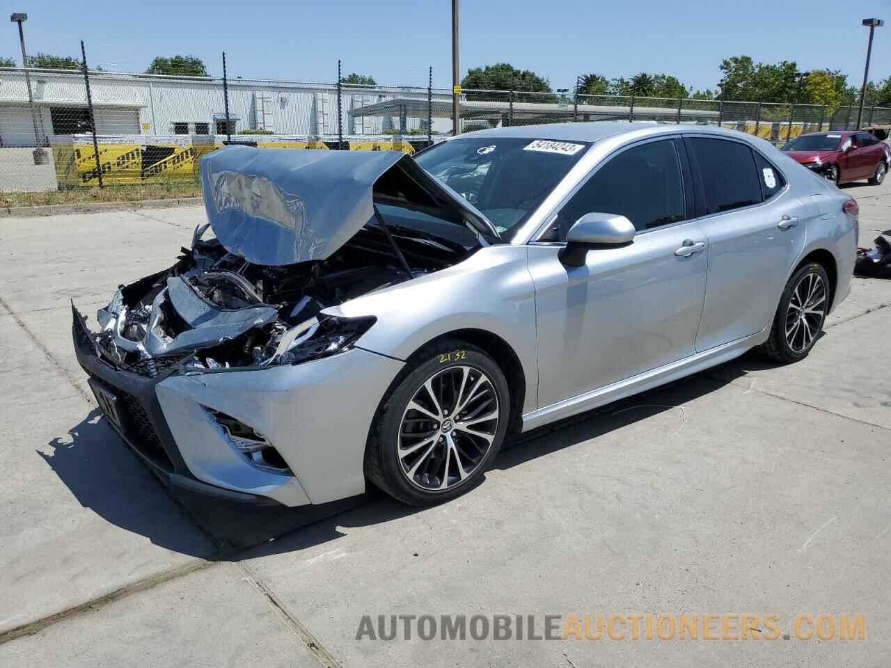 JTNB11HK3J3030753 TOYOTA CAMRY 2018