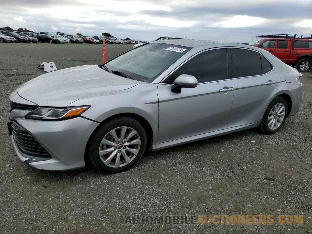 JTNB11HK3J3049805 TOYOTA CAMRY 2018