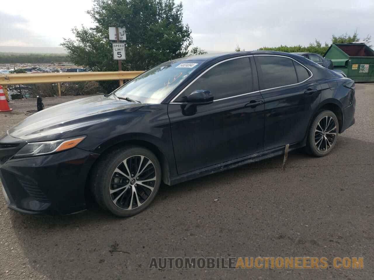 JTNB11HK3J3050324 TOYOTA CAMRY 2018