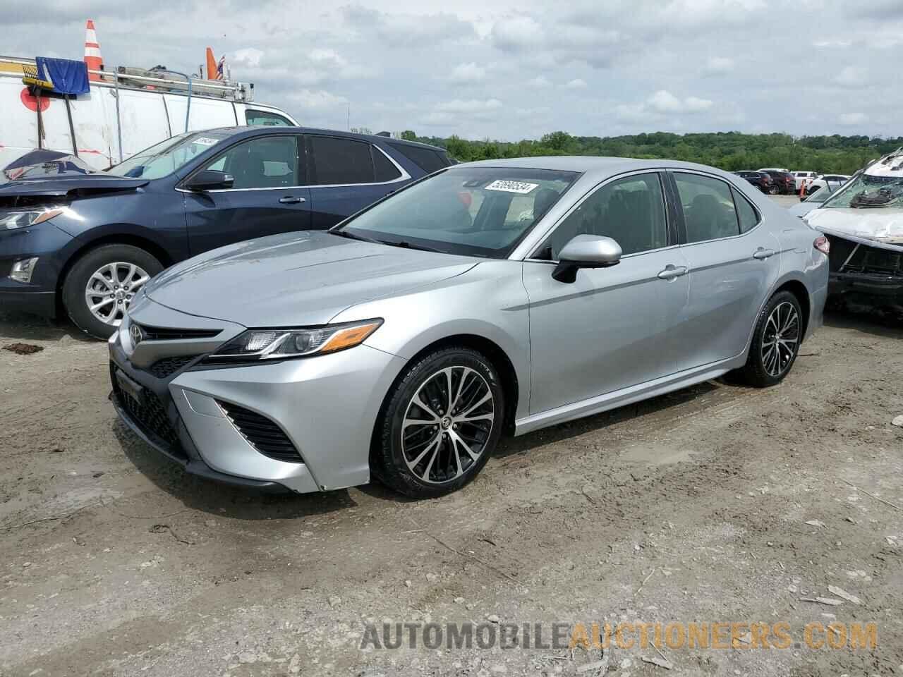 JTNB11HK3J3051537 TOYOTA CAMRY 2018