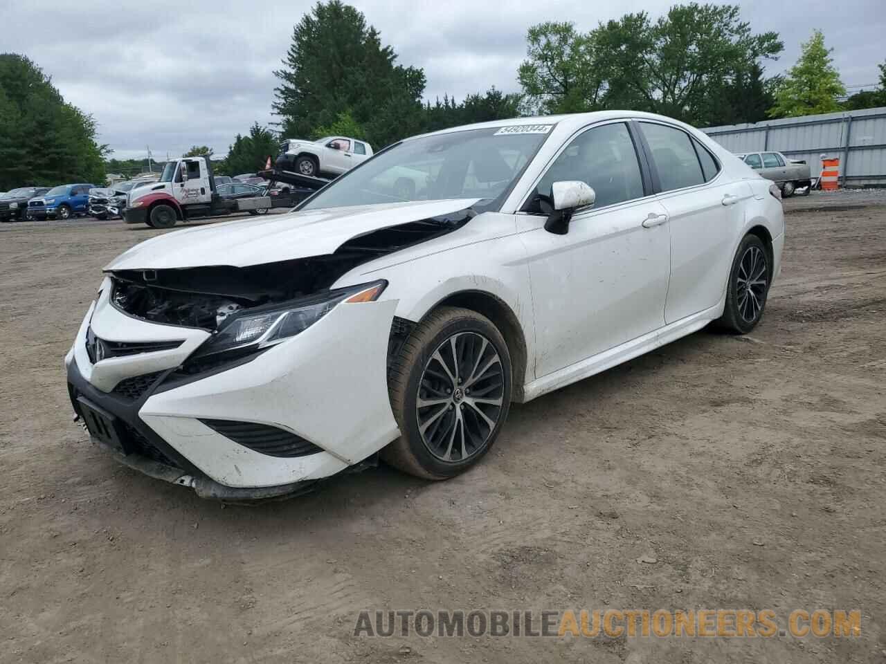 JTNB11HK4J3000709 TOYOTA CAMRY 2018